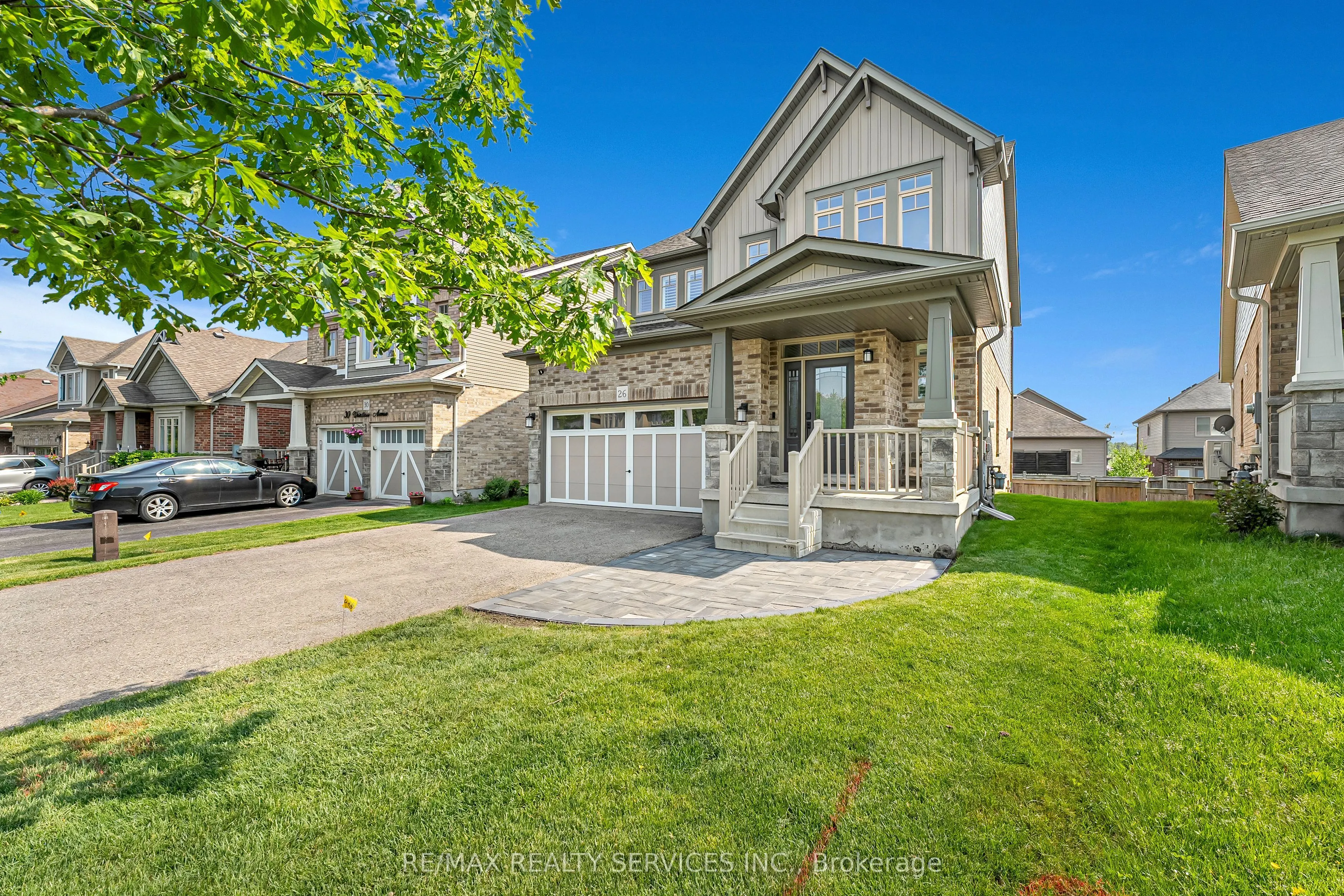 26 Wardlaw Avenue