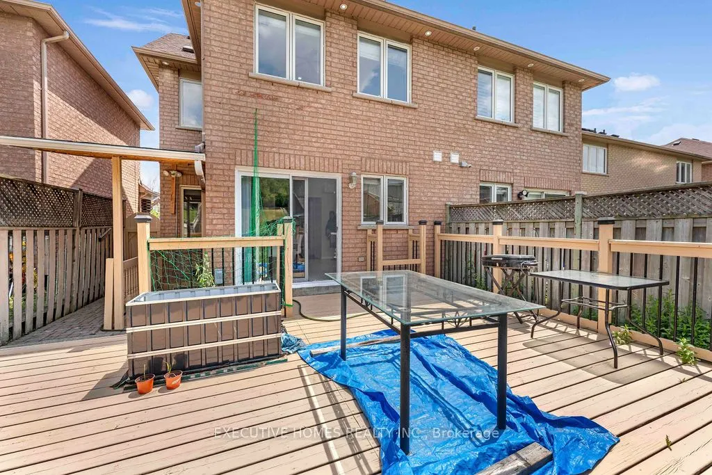 7610 Black Walnut Trail