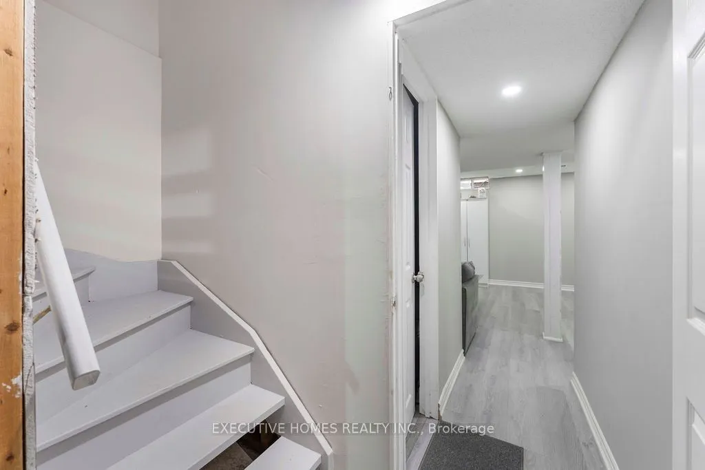7610 Black Walnut Trail