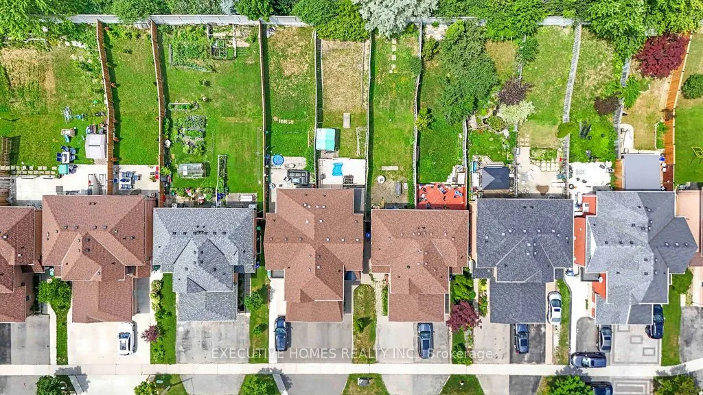7610 Black Walnut Trail