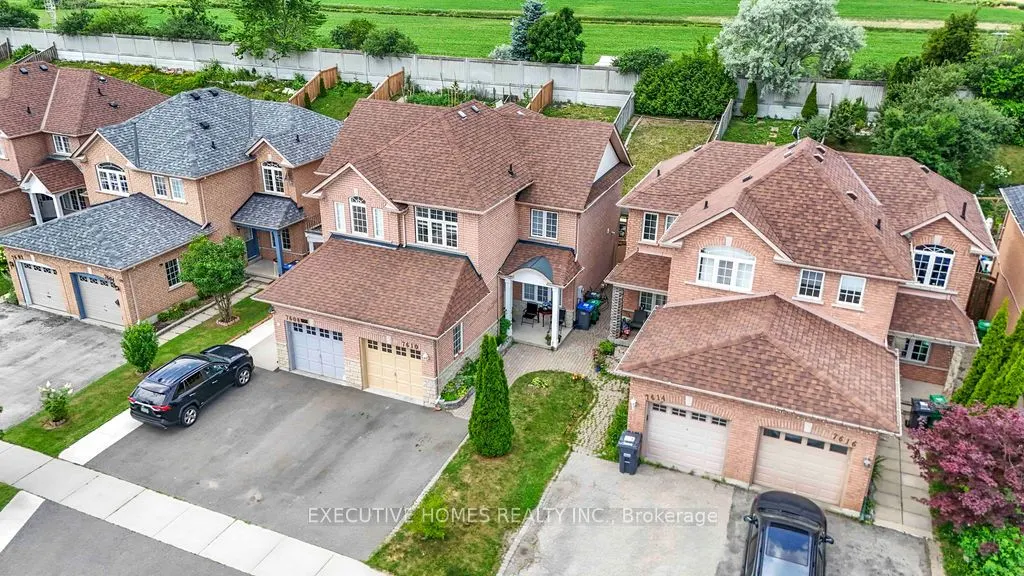7610 Black Walnut Trail