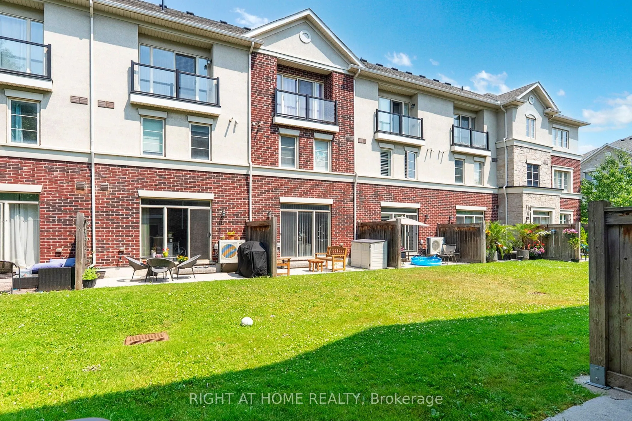636 Evans Avenue, #65