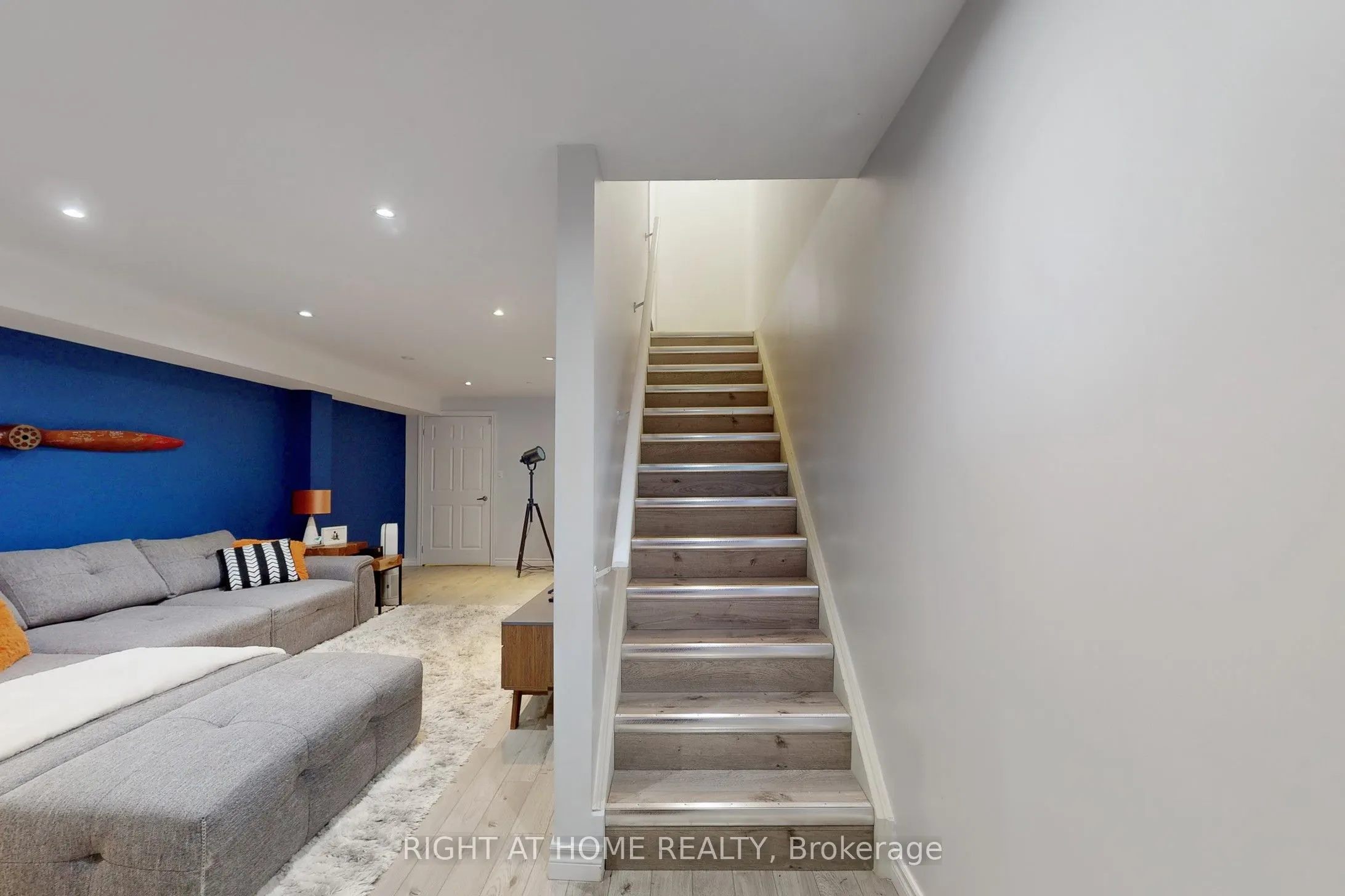 636 Evans Avenue, #65