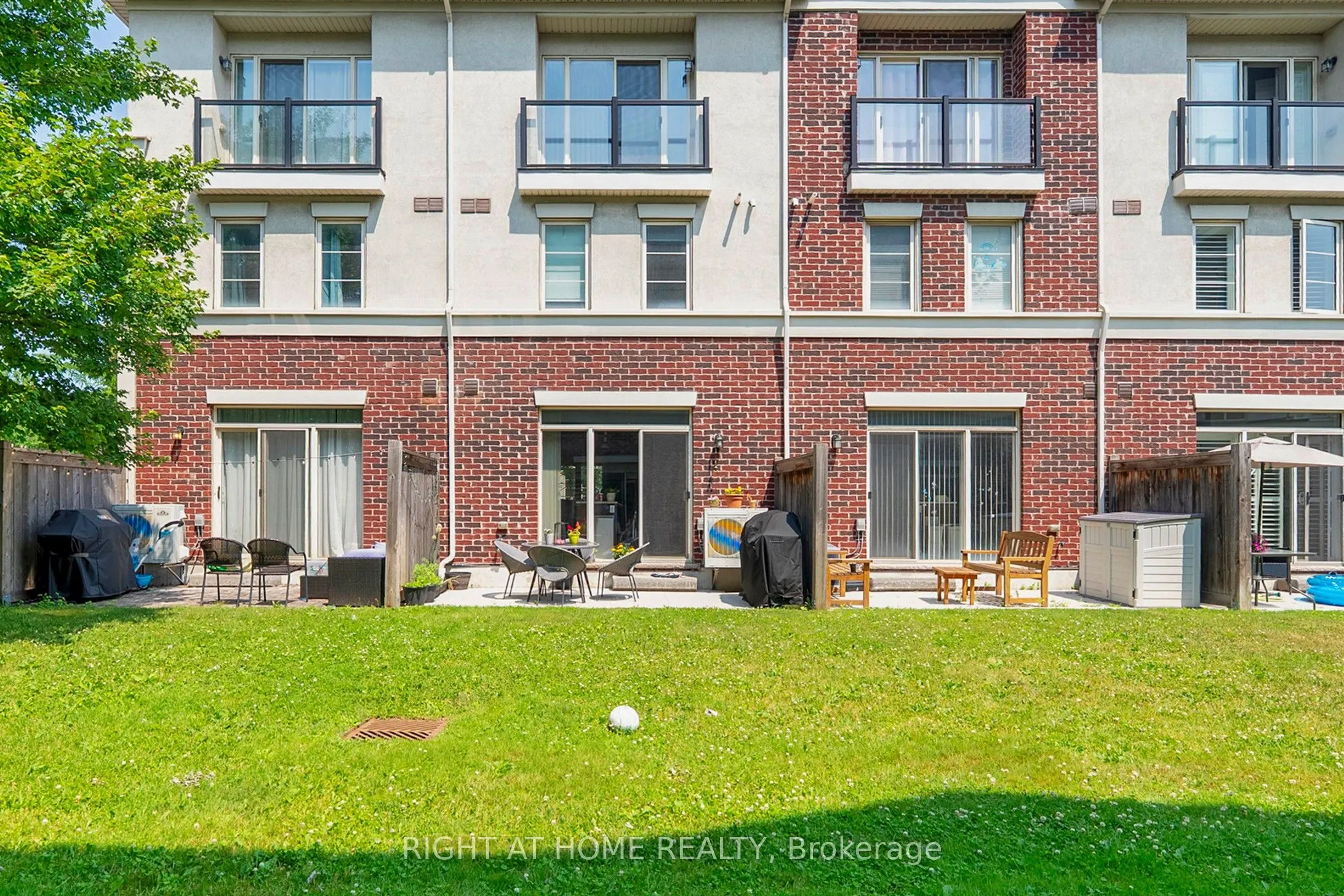 636 Evans Avenue, #65