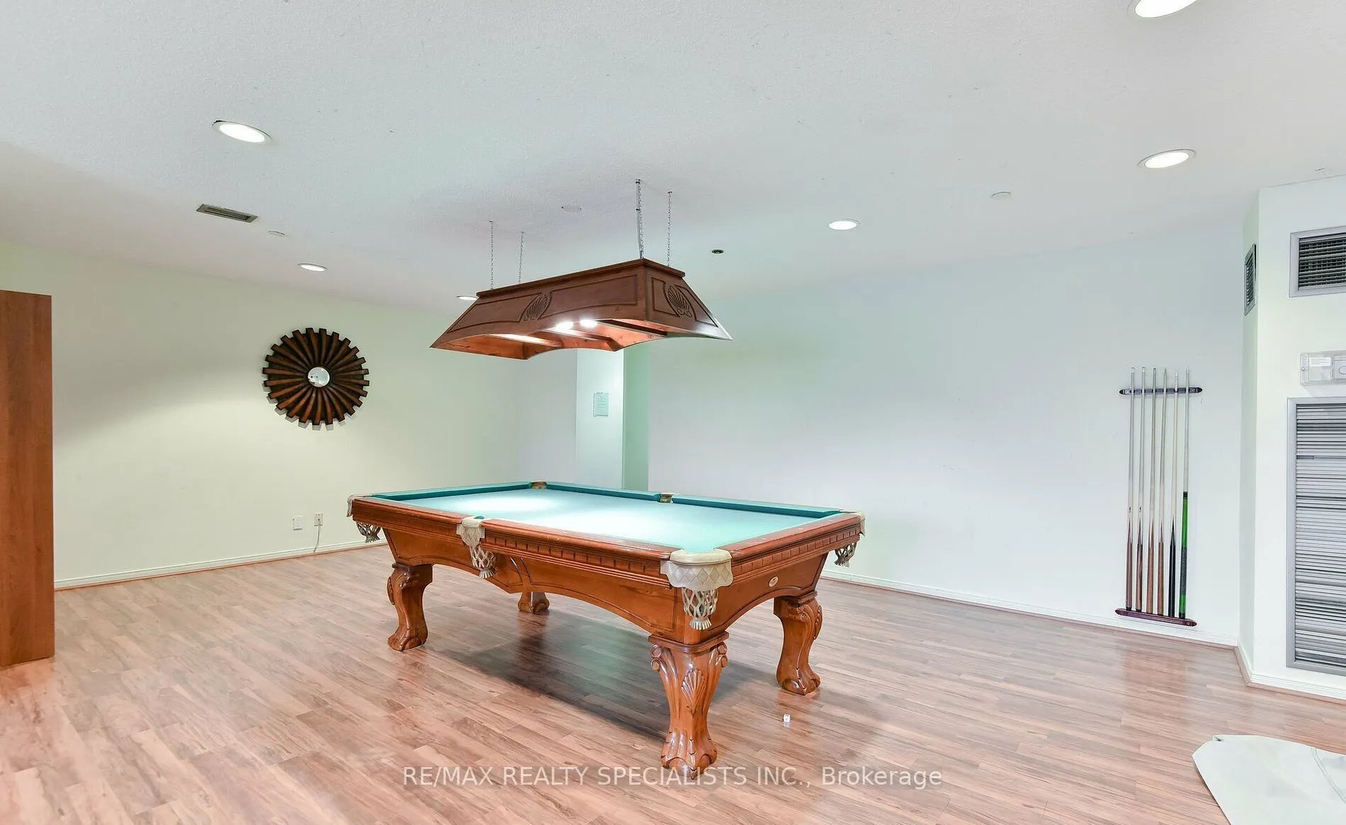 145 Hillcrest Avenue, #303
