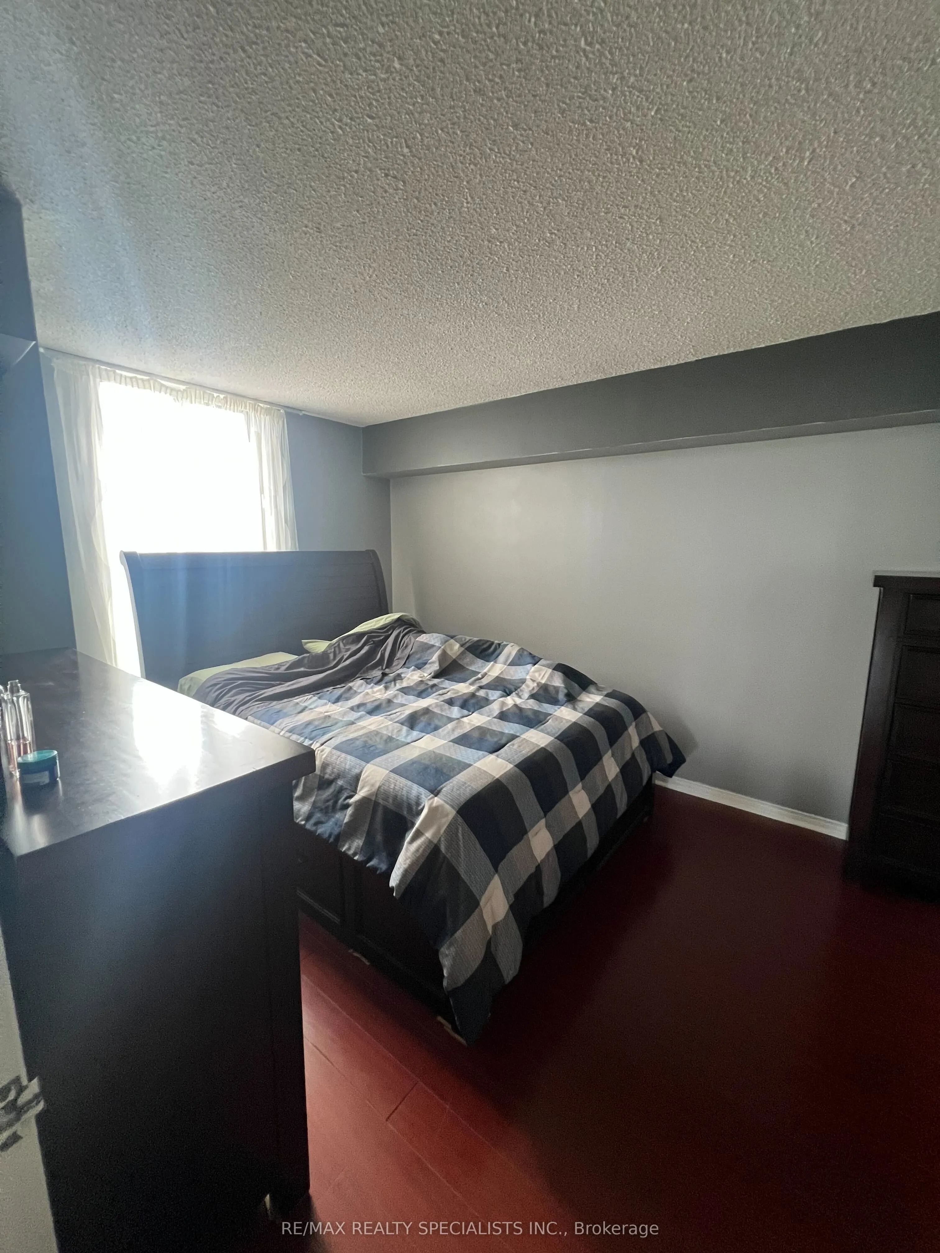 145 Hillcrest Avenue, #303