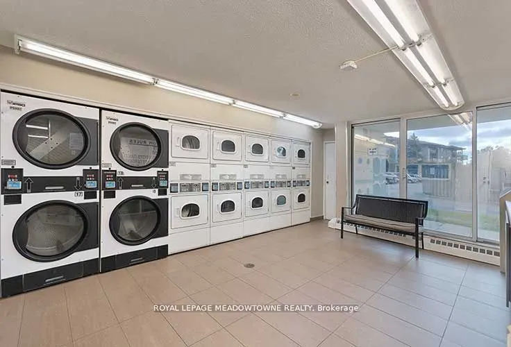 530 Lolita Gardens, #903