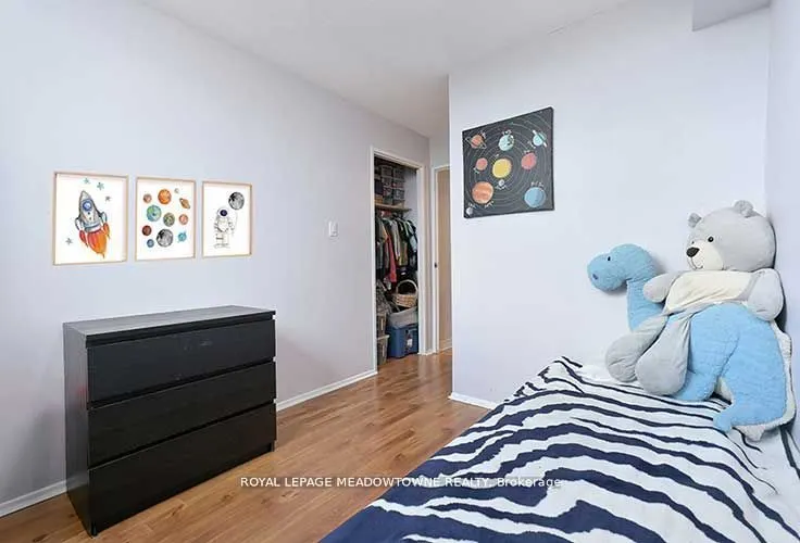 530 Lolita Gardens, #903