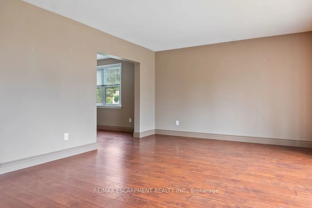 1 Dunbarton Crescent