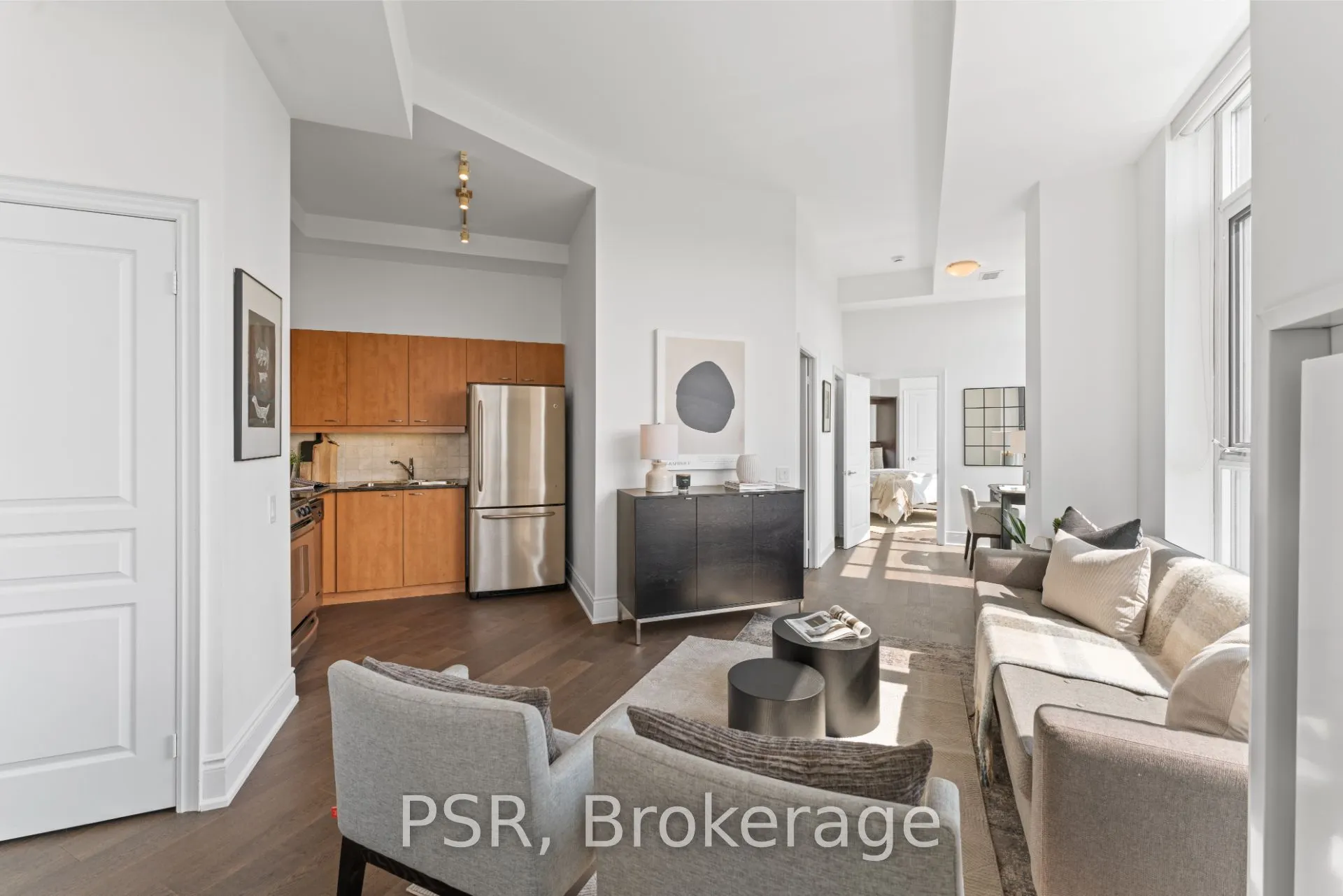 437 Roncesvalles Avenue, #702