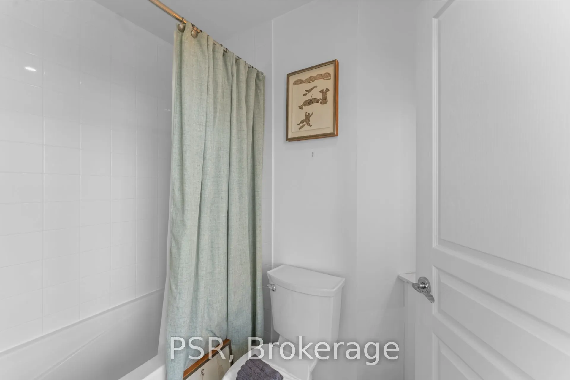437 Roncesvalles Avenue, #702