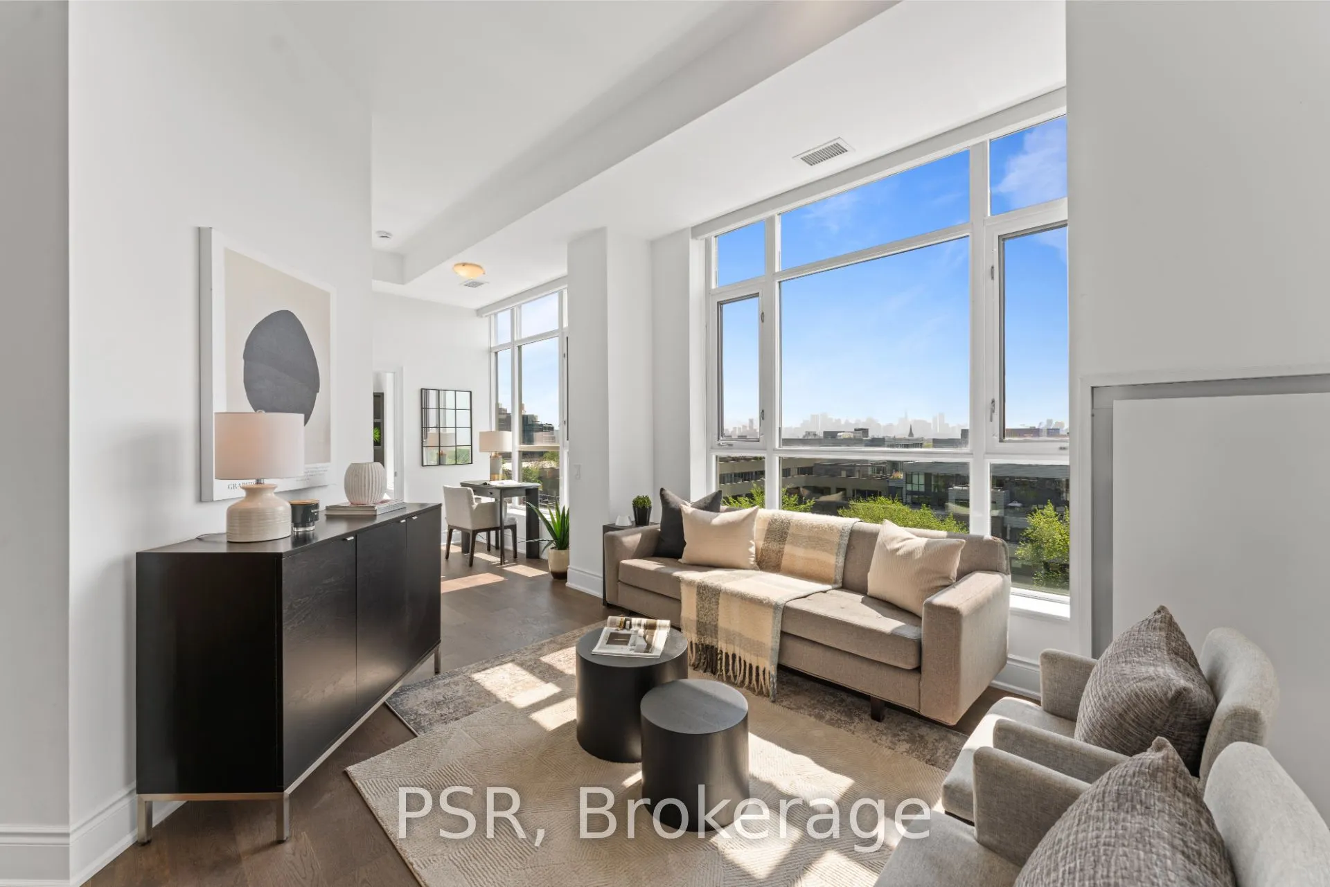 437 Roncesvalles Avenue, #702