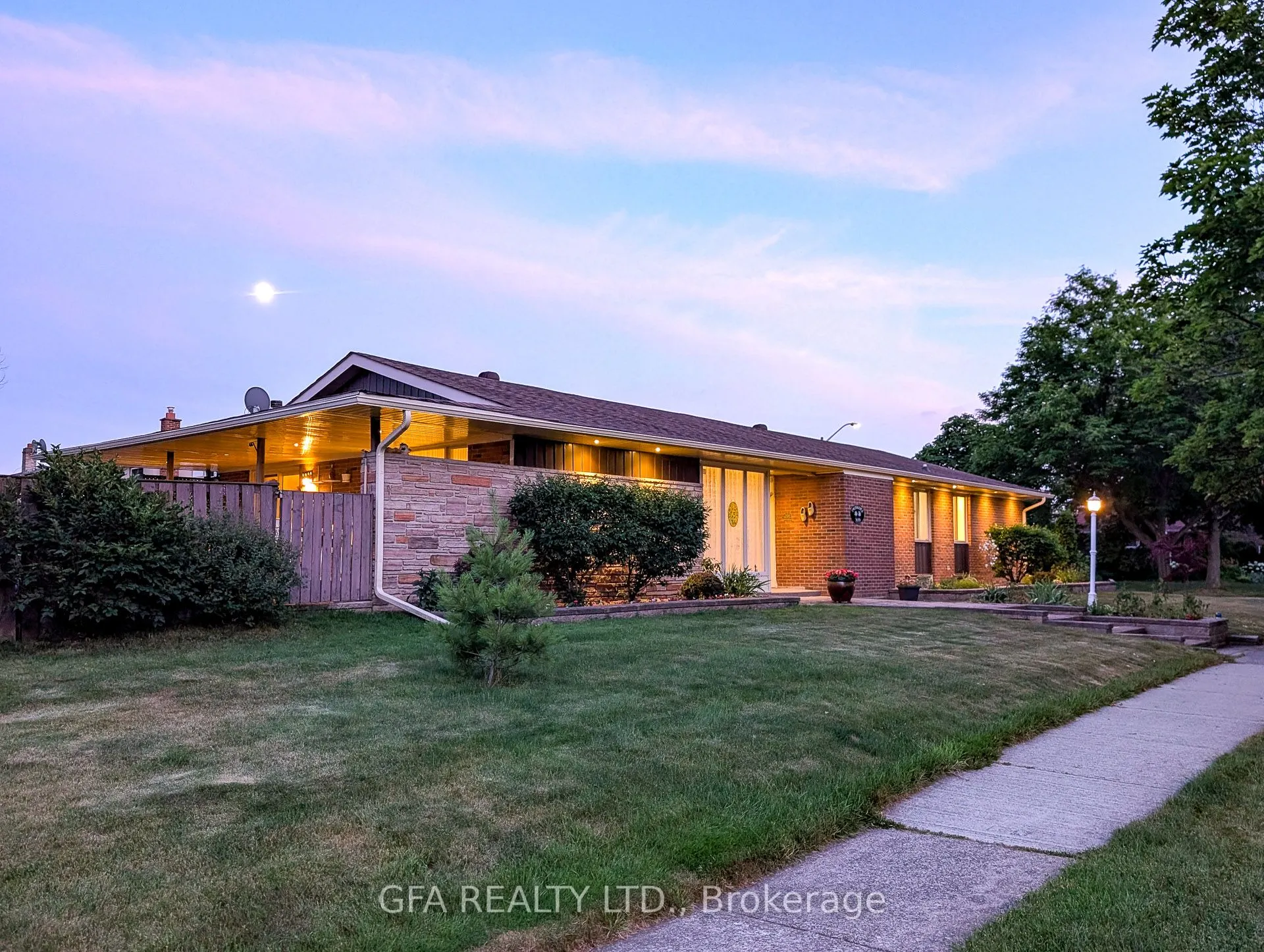3699 Twinmaple Drive
