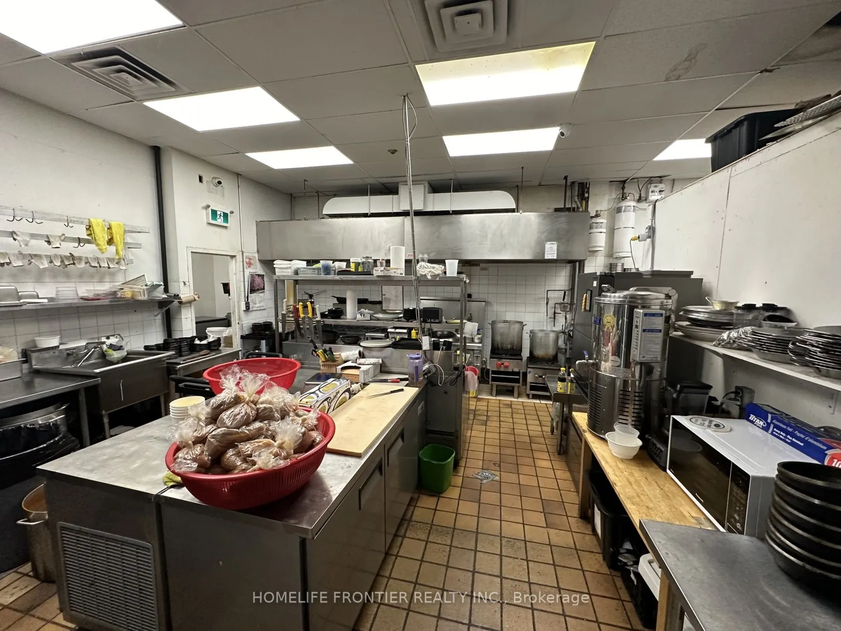 257 Dundas Street E, #8&9