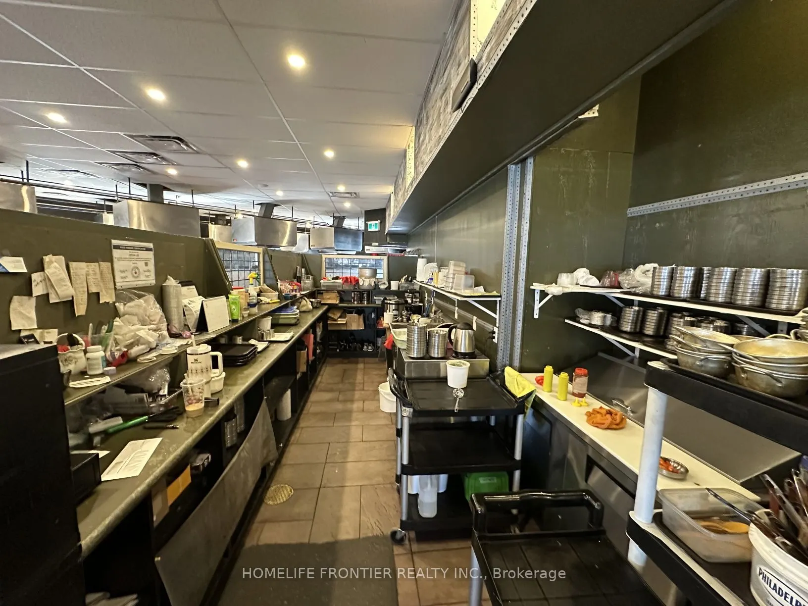 257 Dundas Street E, #8&9