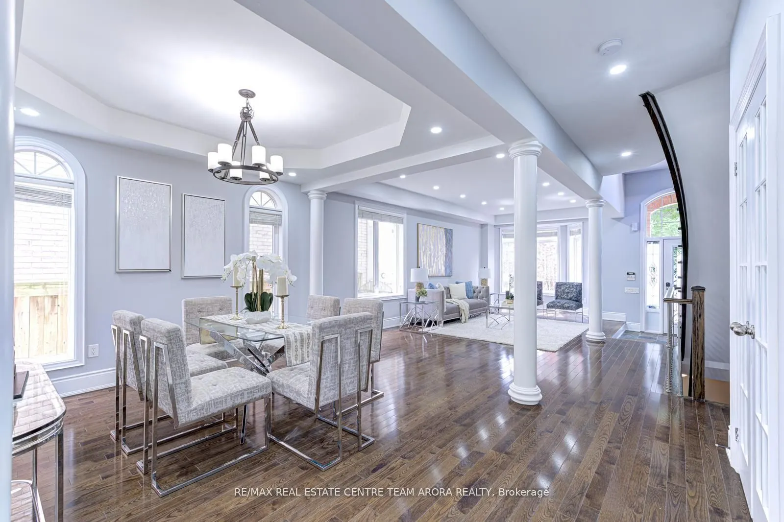 3313 Mistwell Crescent