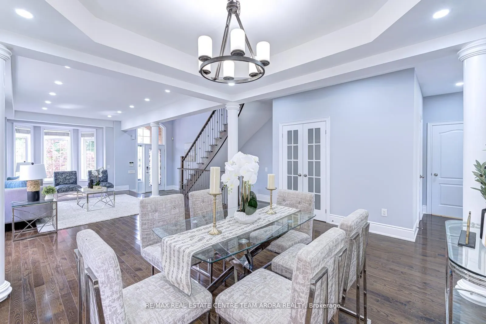 3313 Mistwell Crescent