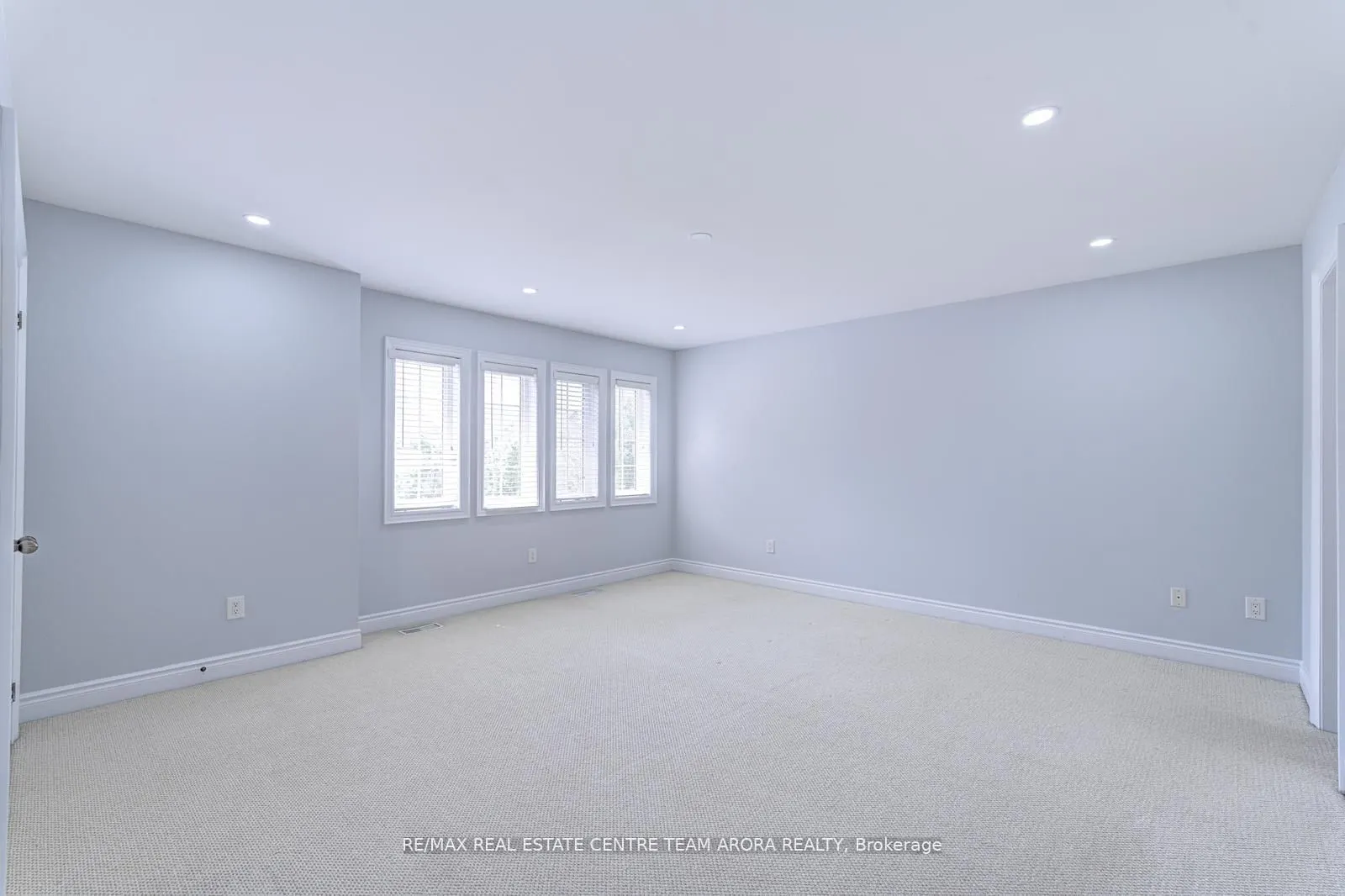 3313 Mistwell Crescent