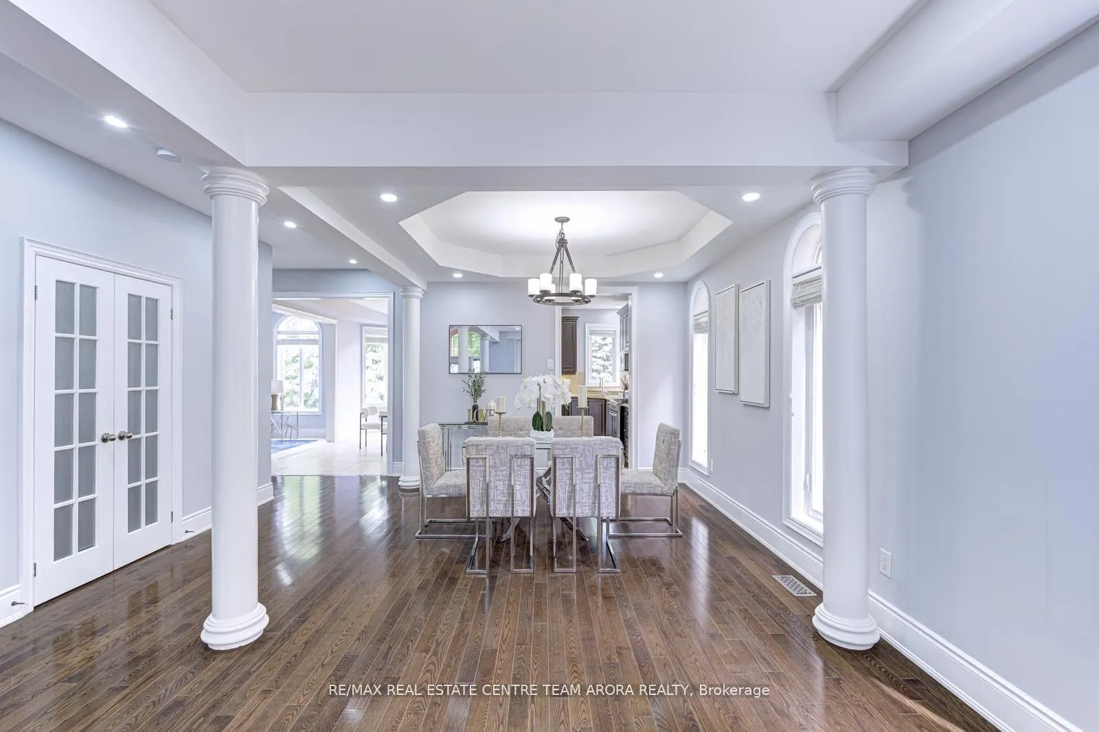 3313 Mistwell Crescent