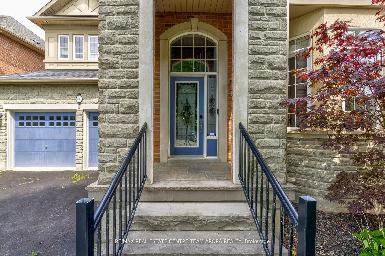 3313 Mistwell Crescent