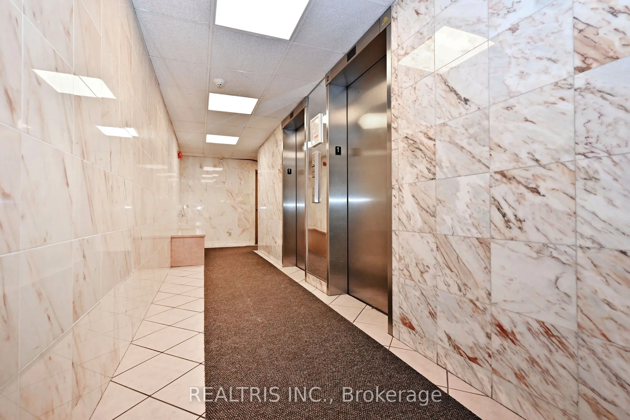 2323 Confederation Parkway, #807