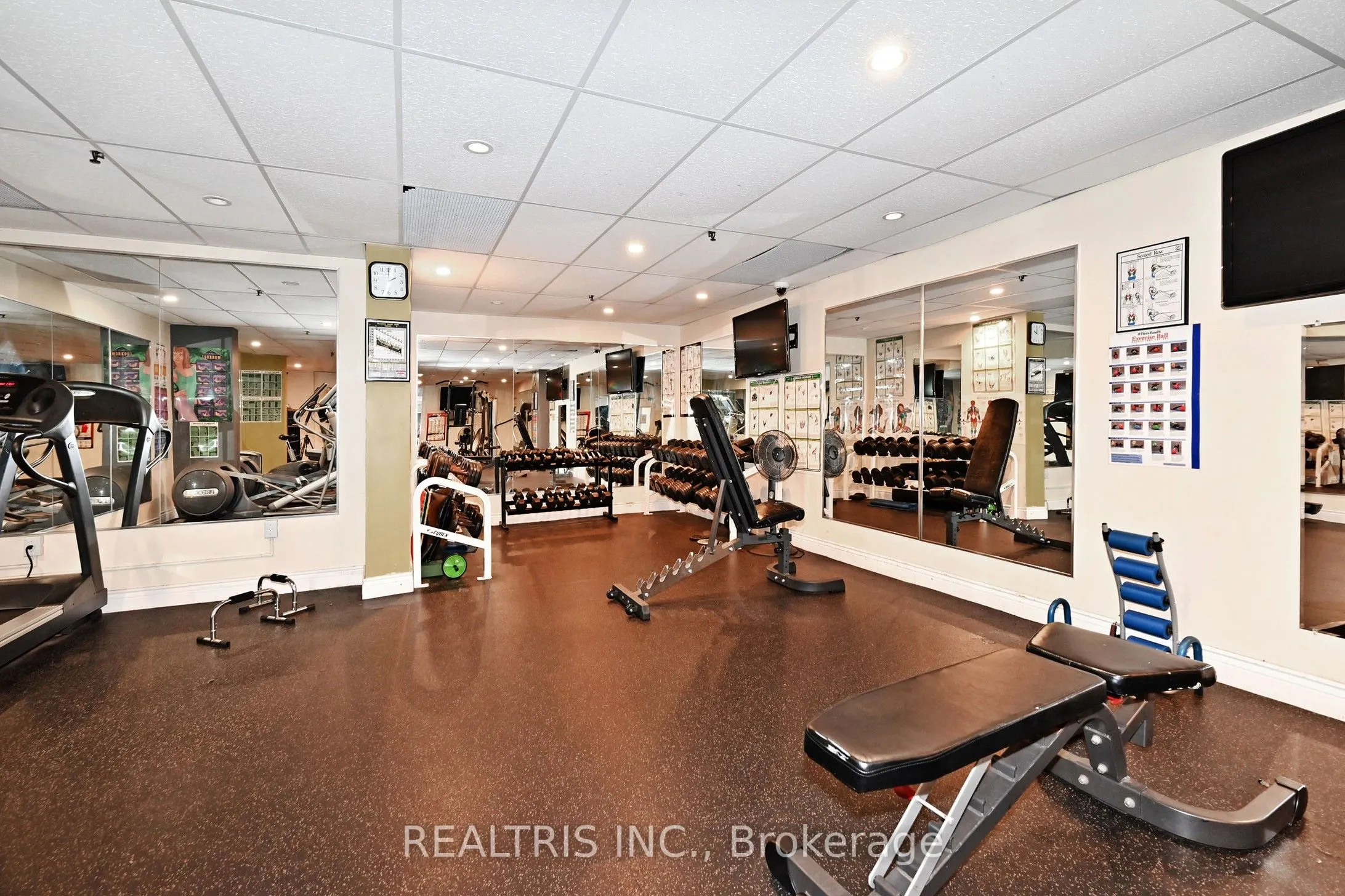 2323 Confederation Parkway, #807