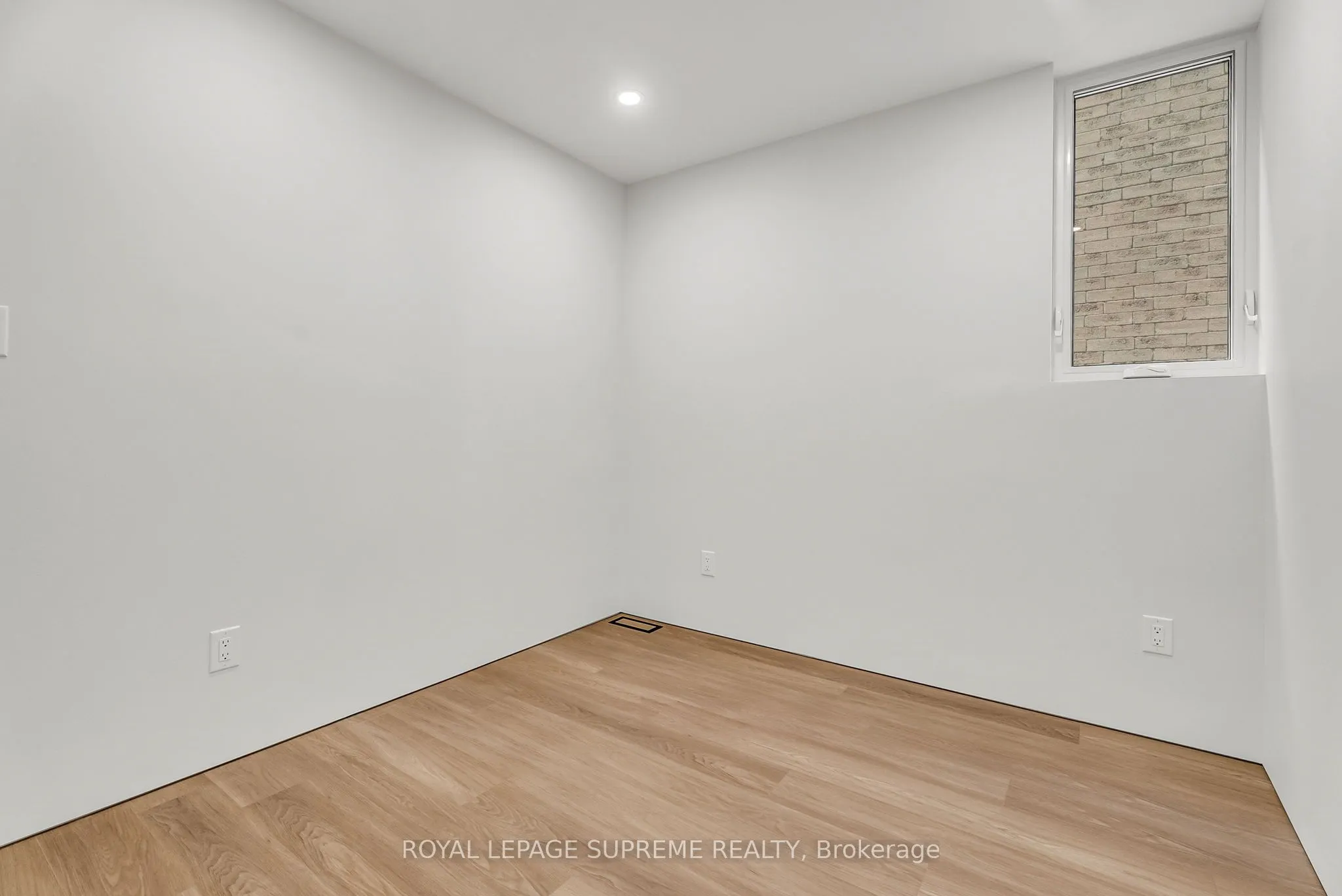 101 Bernice Crescent, #1