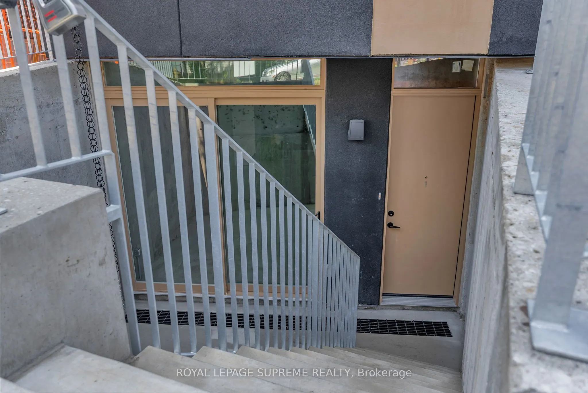 101 Bernice Crescent, #1