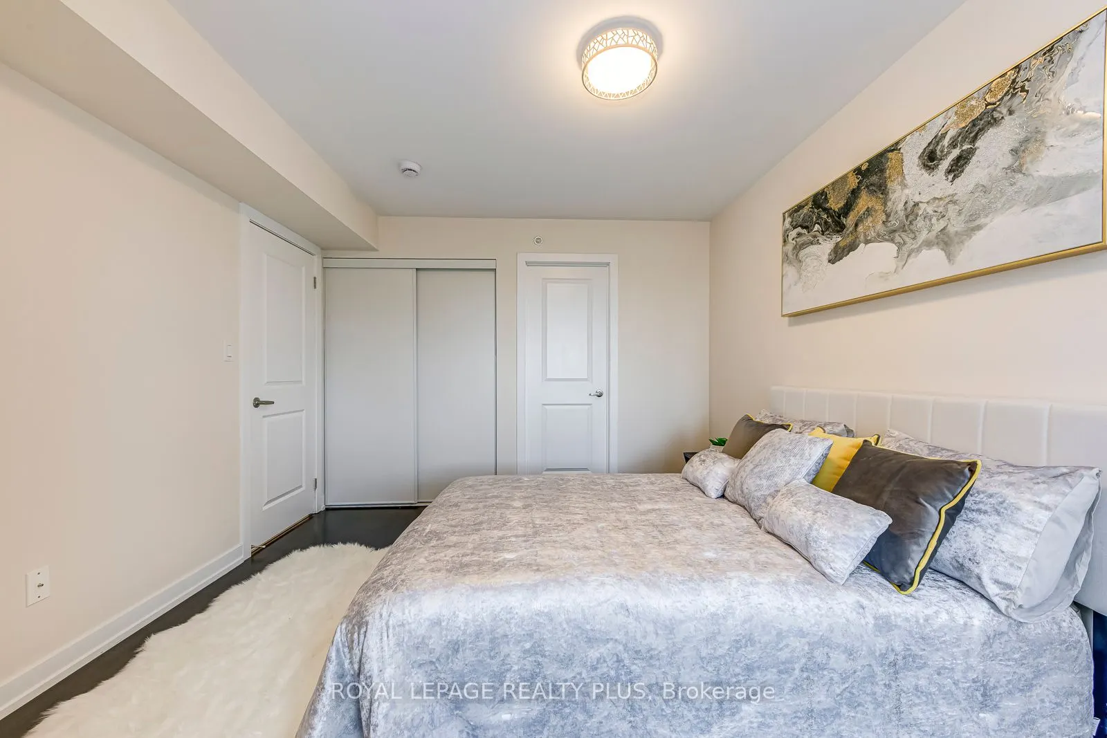 10 Drummond Street, #510
