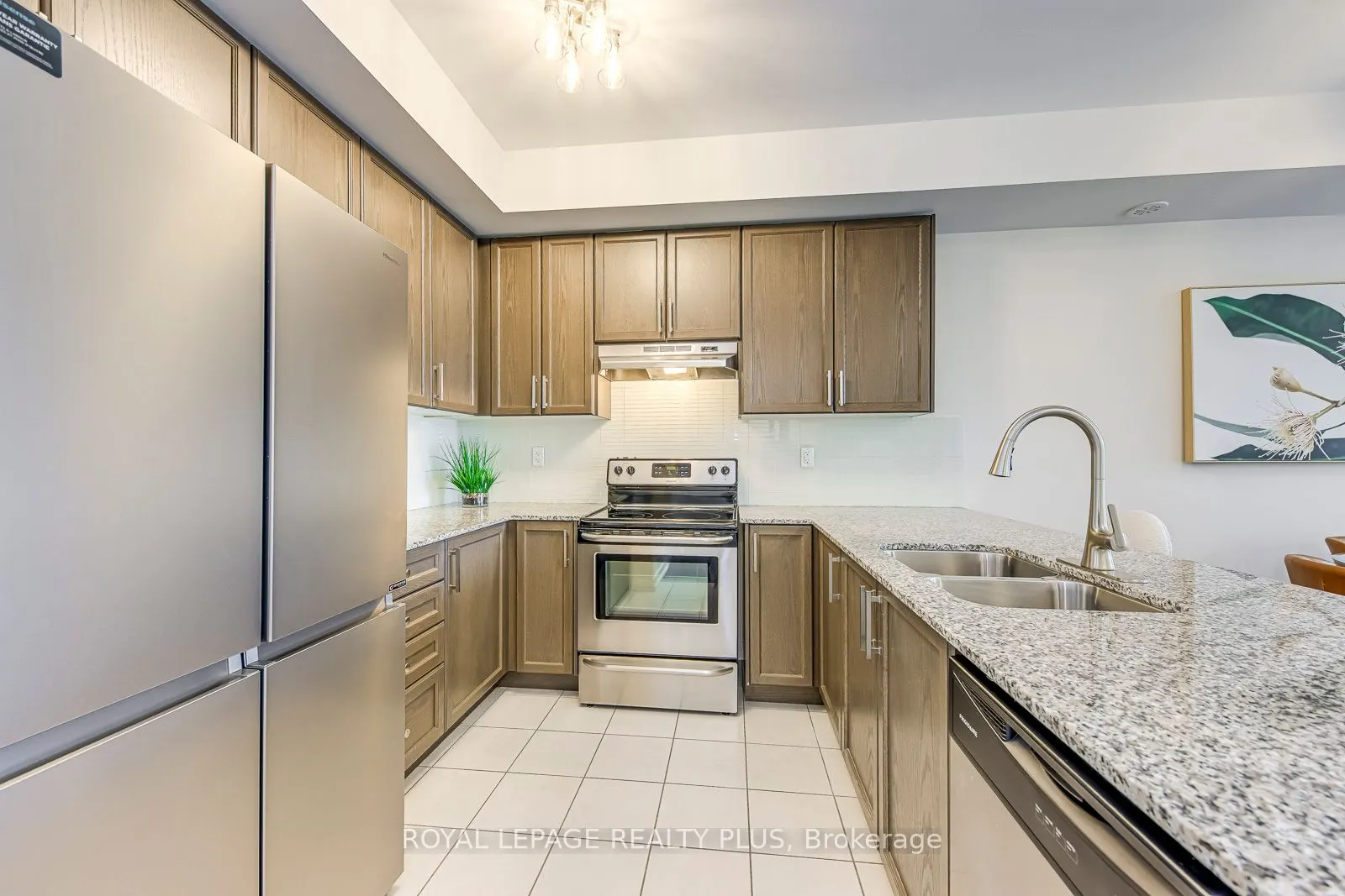 10 Drummond Street, #510