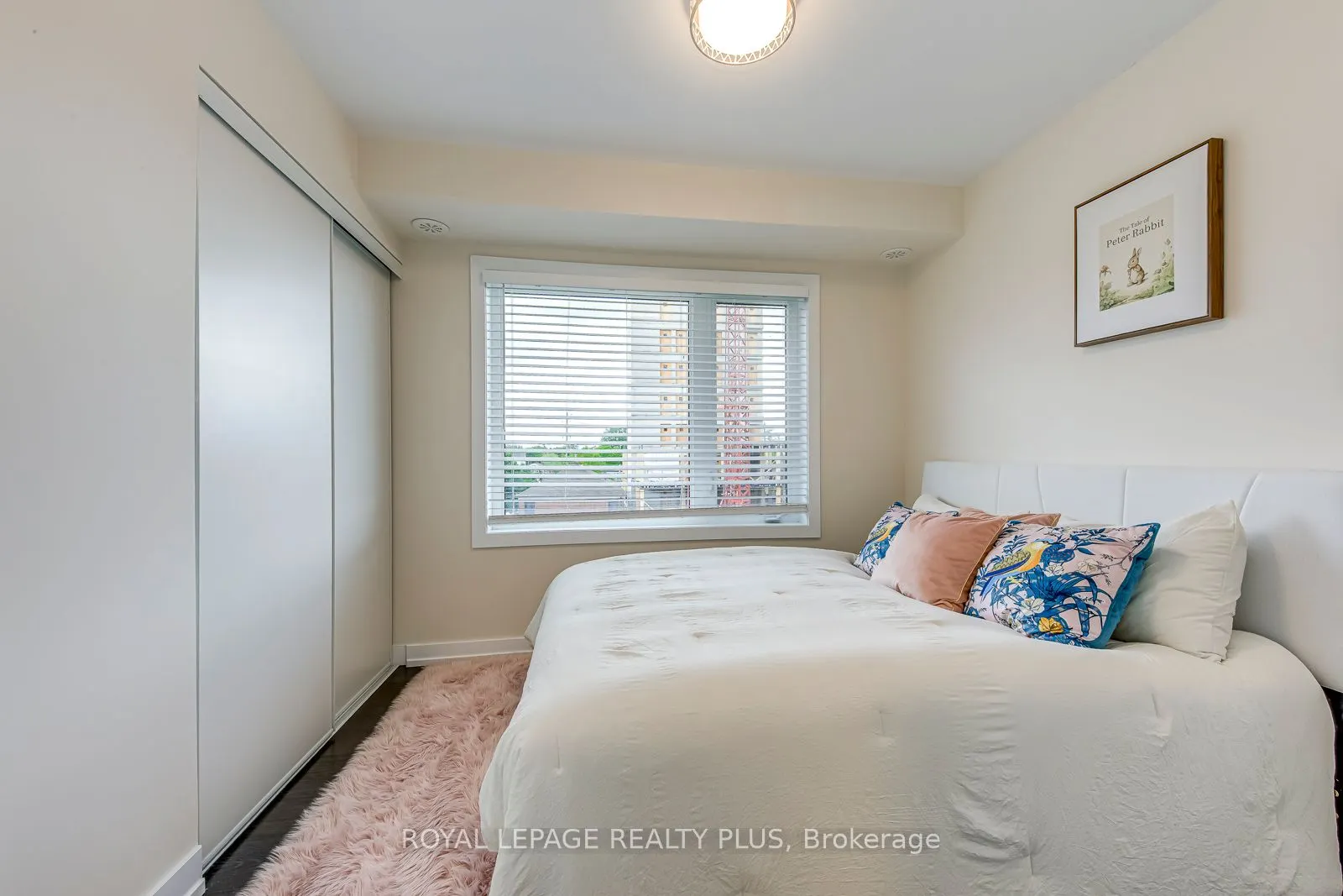 10 Drummond Street, #510