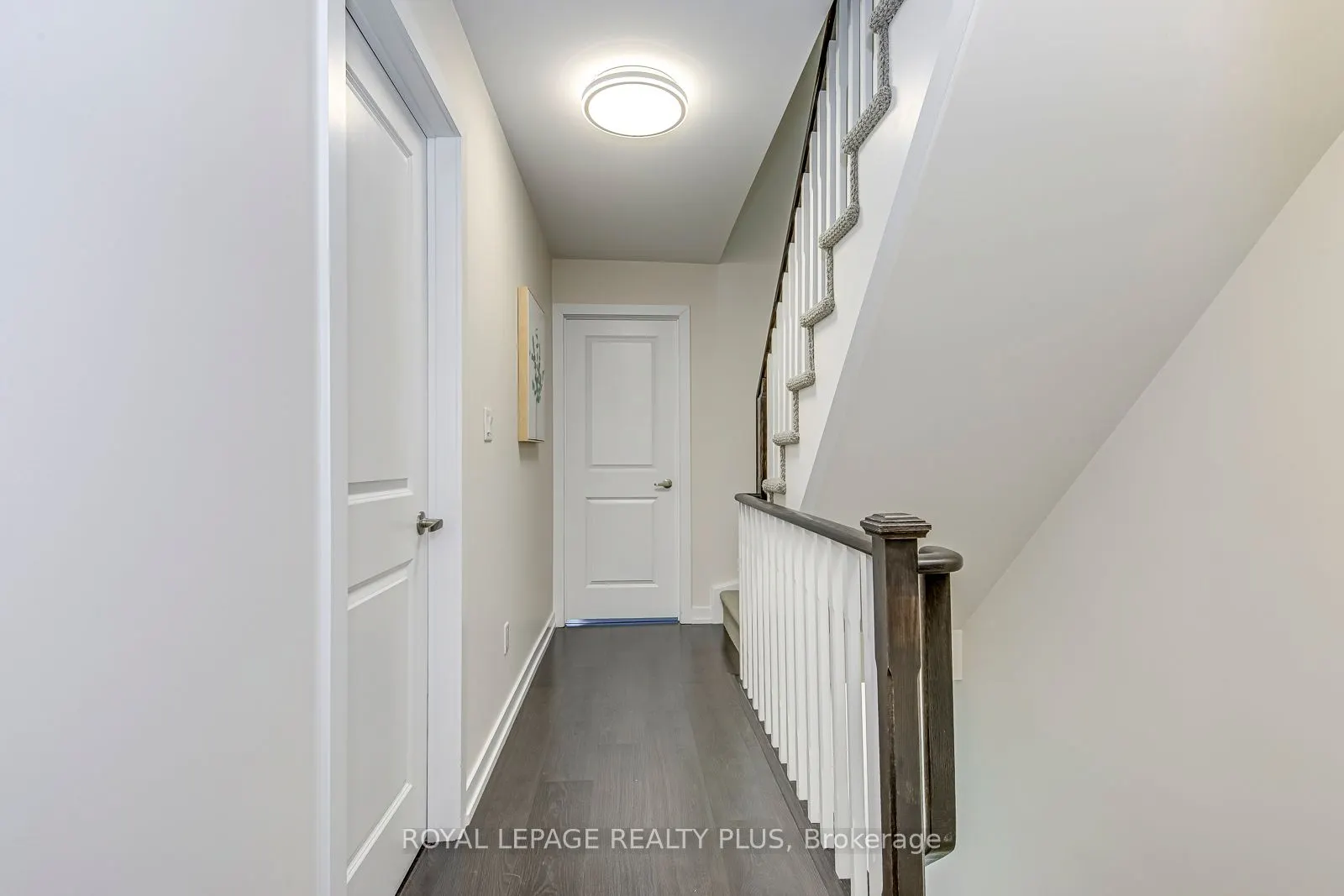 10 Drummond Street, #510