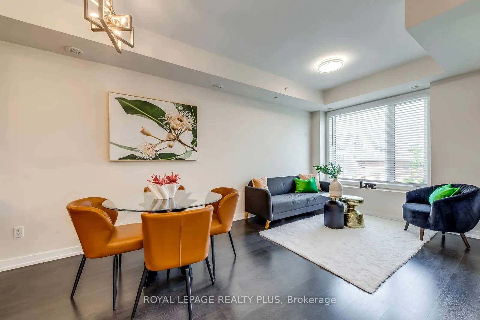 10 Drummond Street, #510