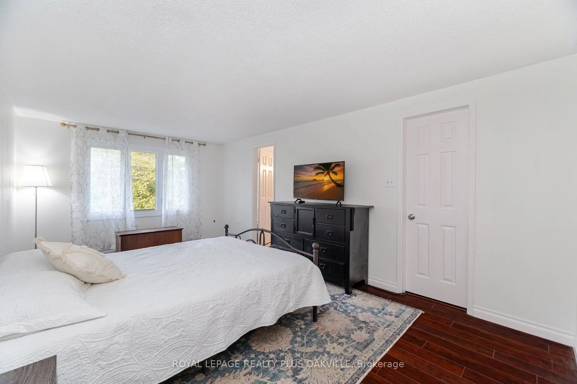 1294 Hammond Street