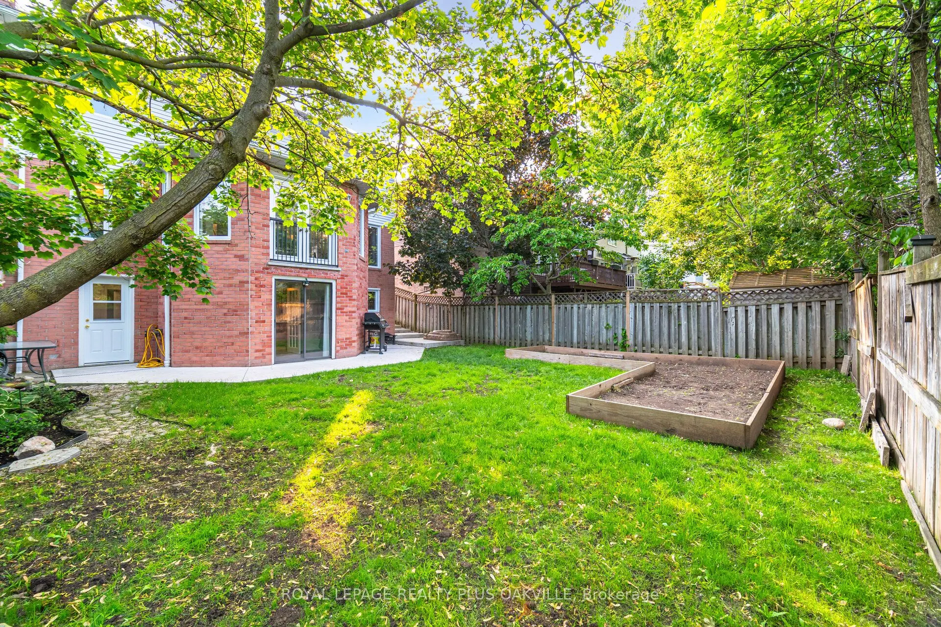 1294 Hammond Street