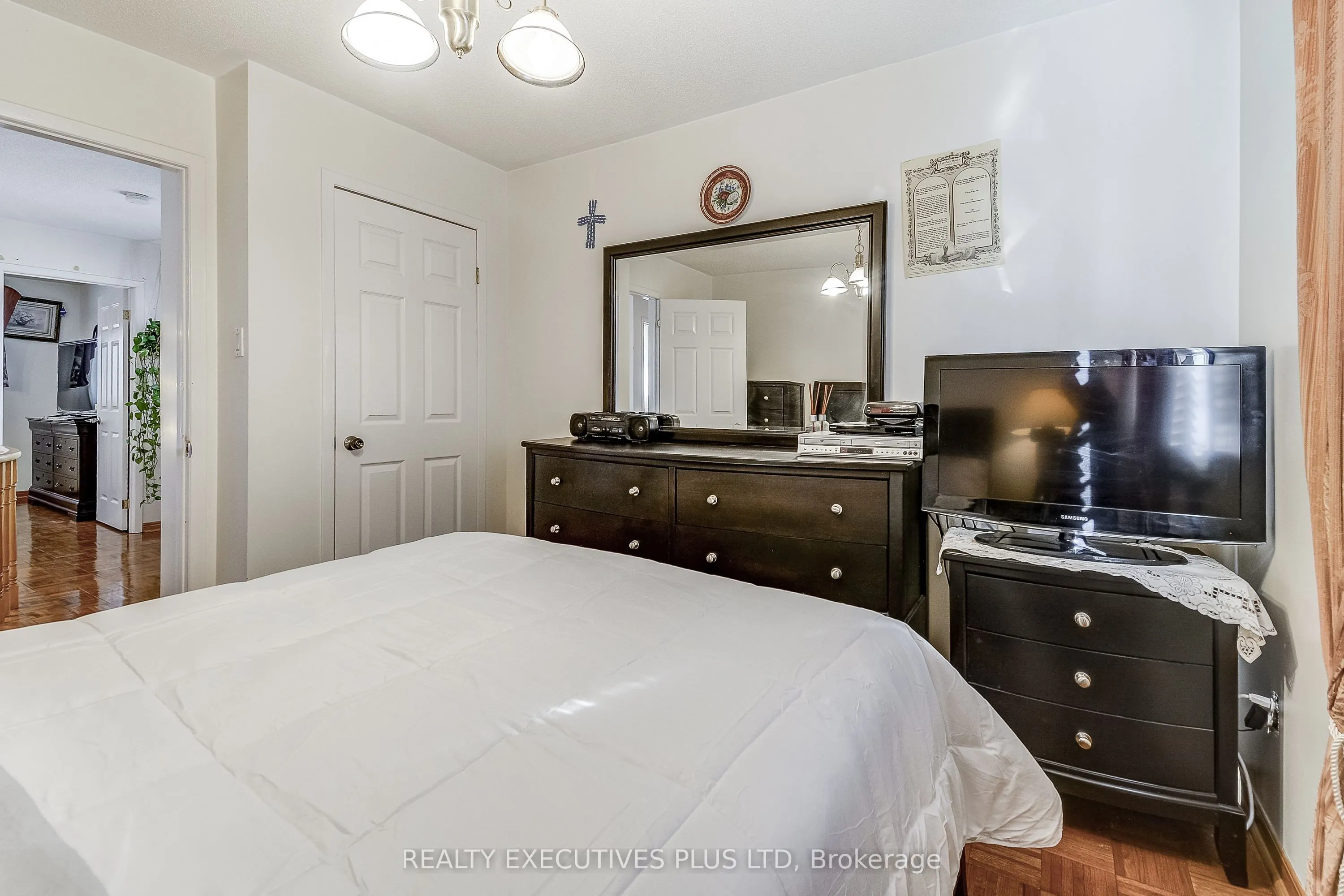 206 Vodden Street W