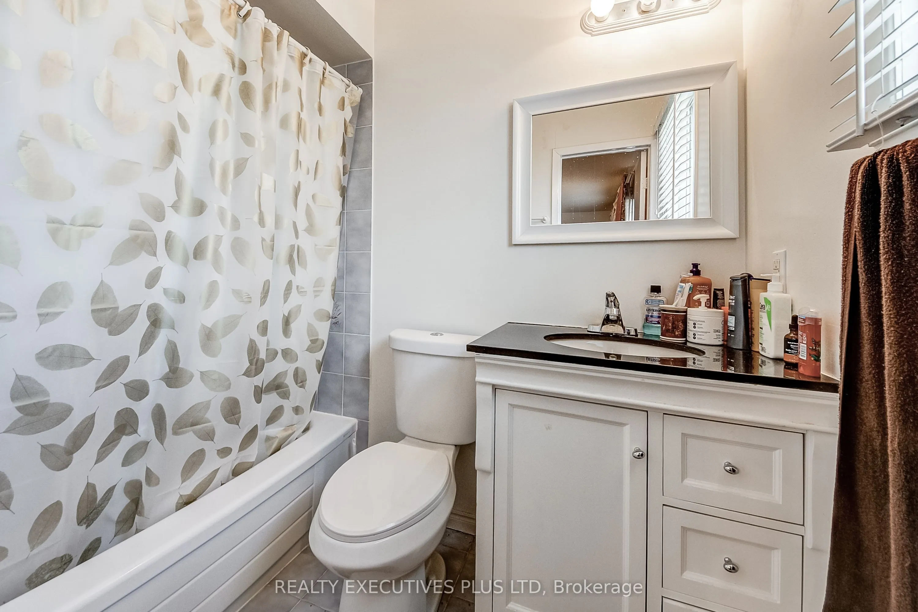 206 Vodden Street W