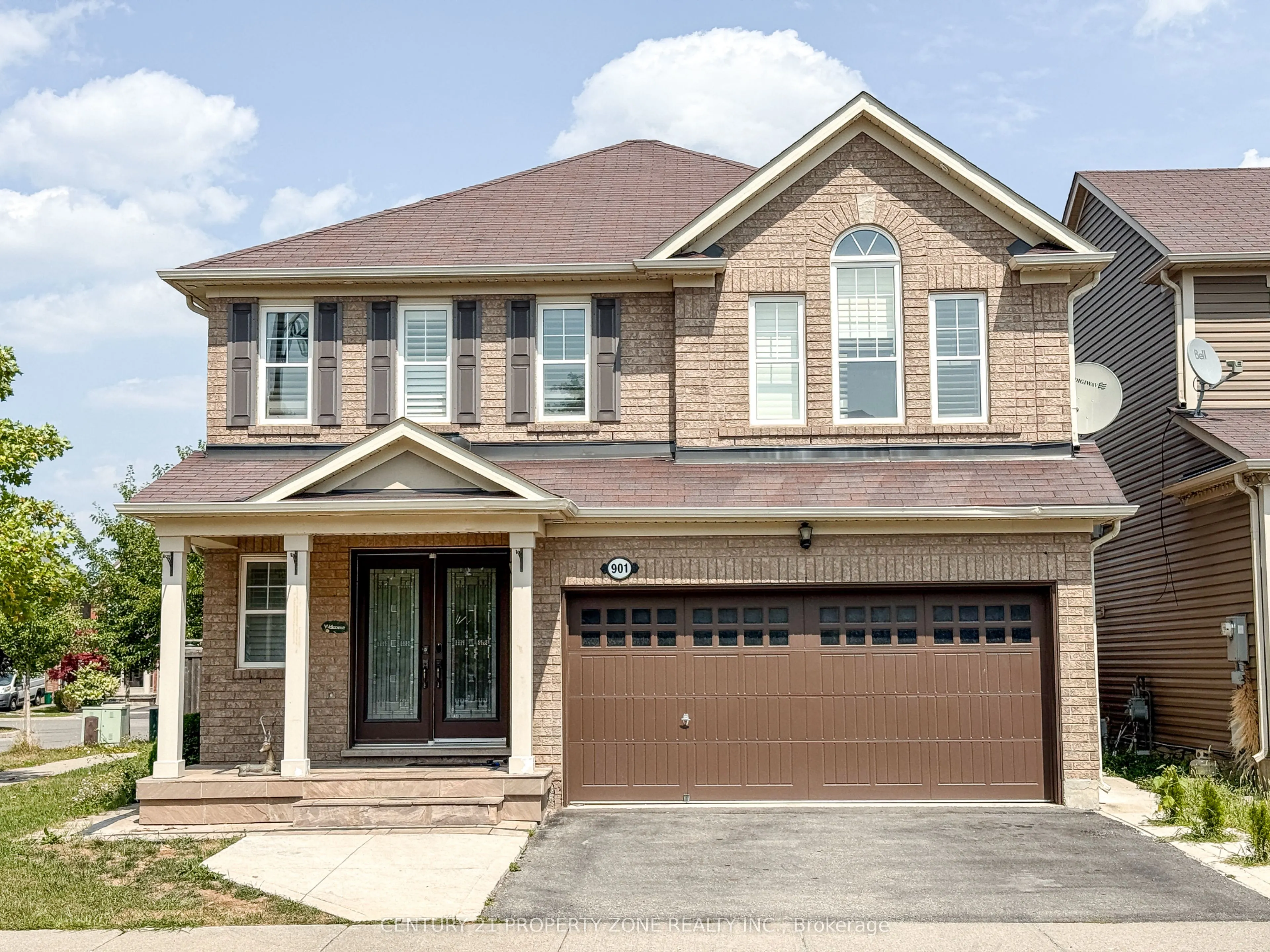901 Challinor Terrace