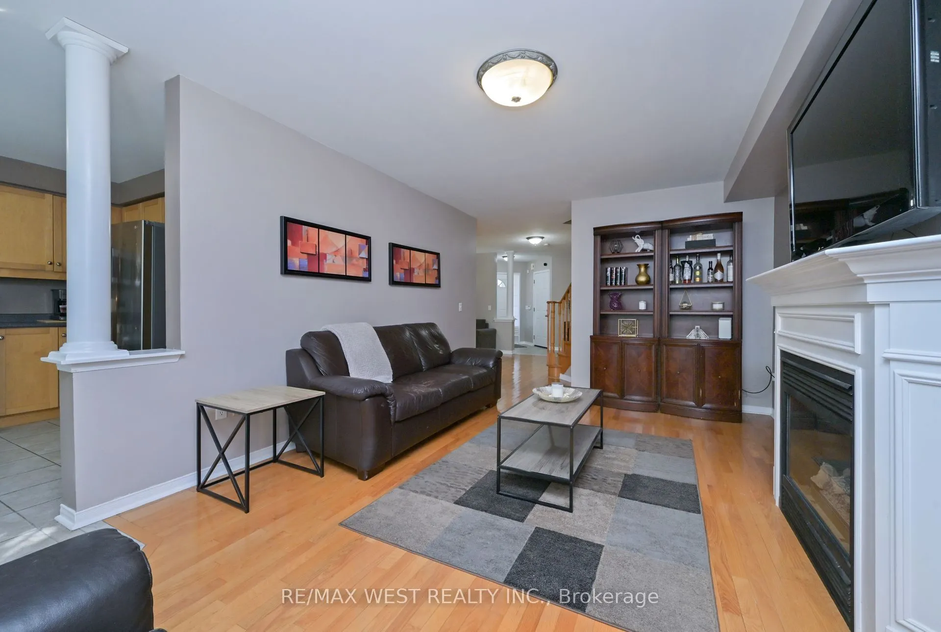 32 Crestridge Drive
