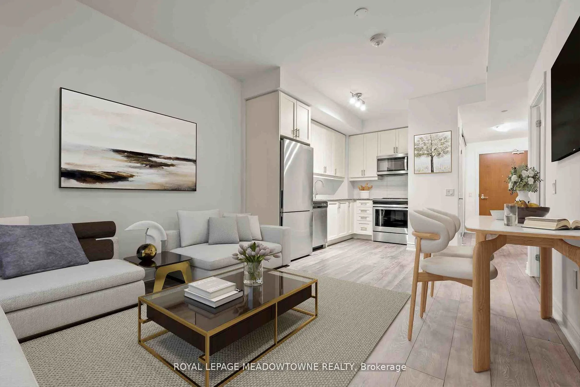 1050 Main Street E, #809