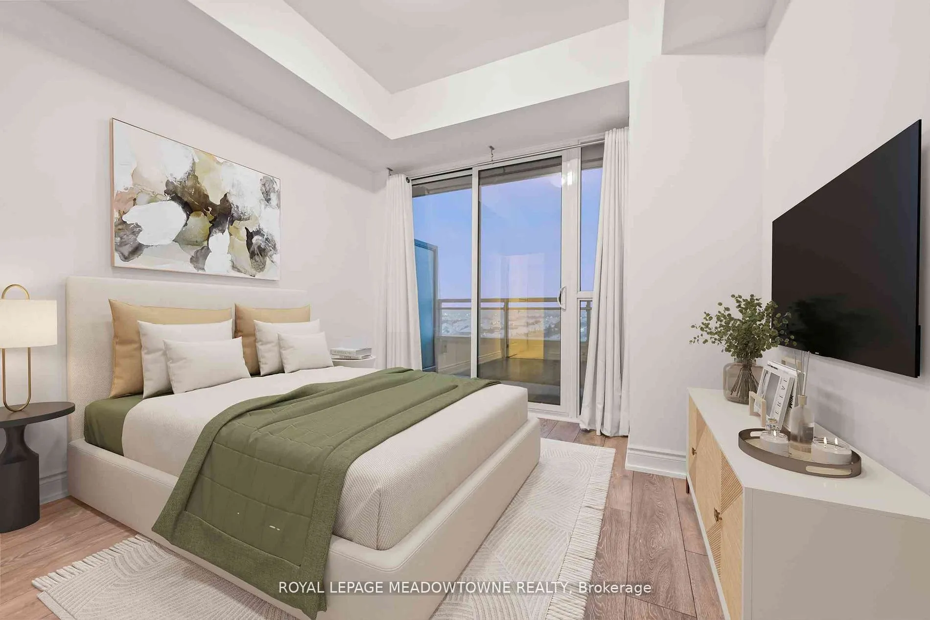 1050 Main Street E, #809