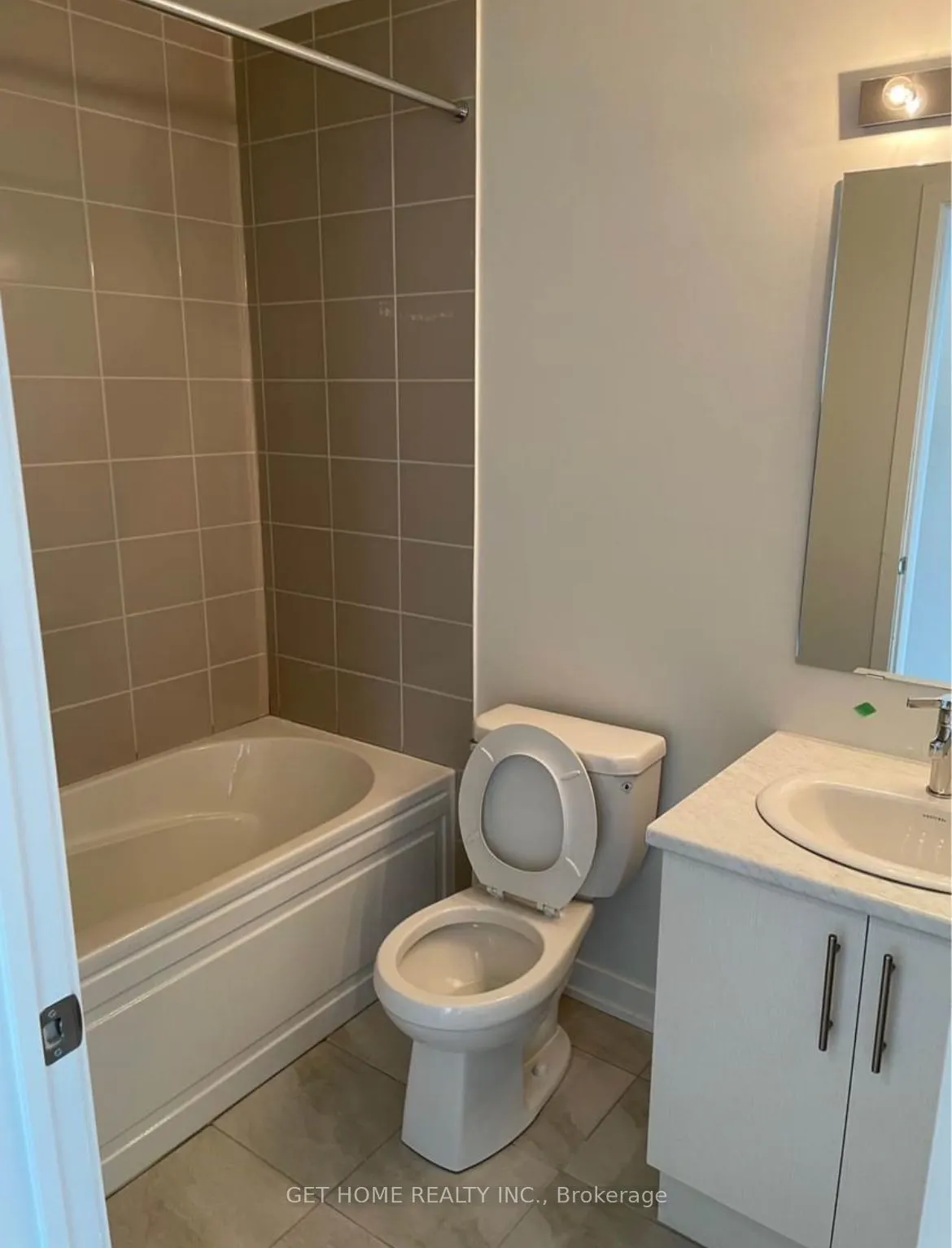 3429 Ridgeway Drive, #15