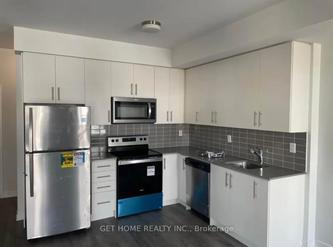 3429 Ridgeway Drive, #15