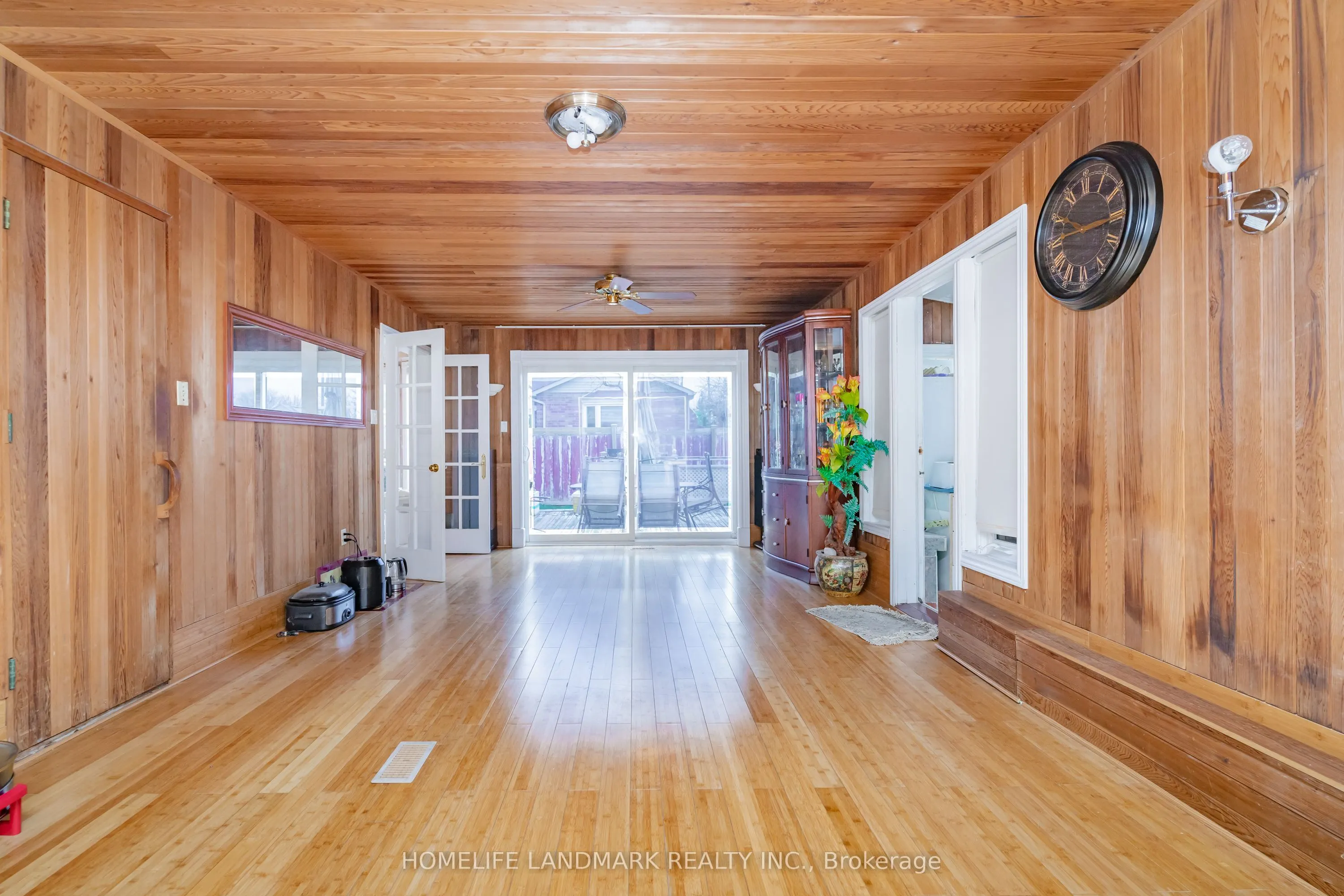 3211 Bloomfied Drive