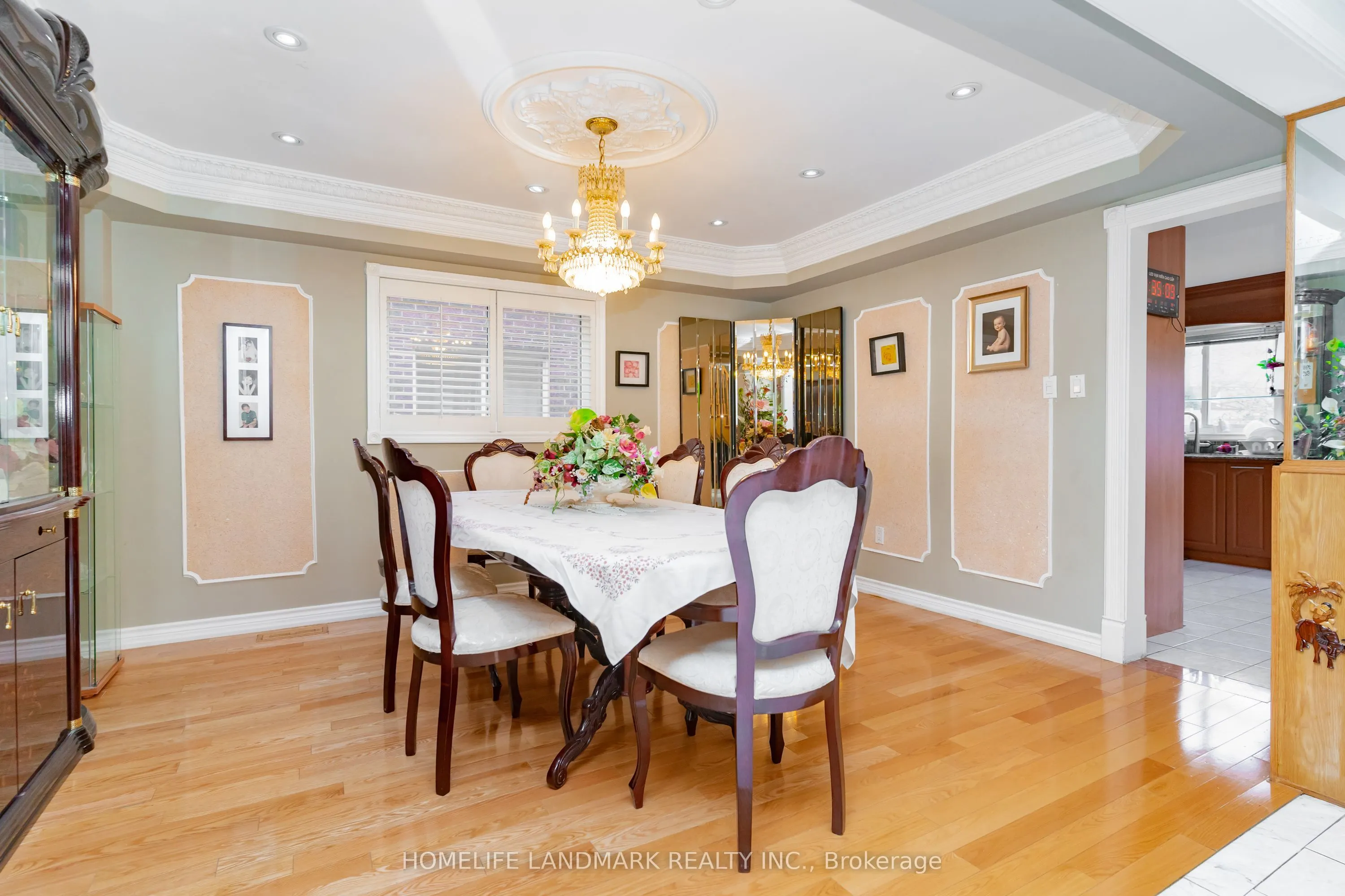 3211 Bloomfied Drive