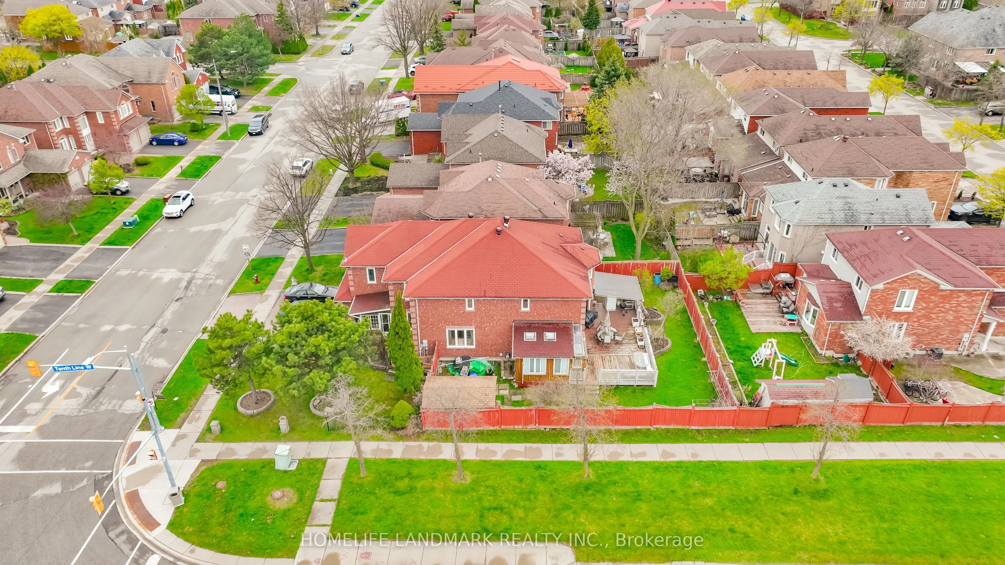 3211 Bloomfied Drive