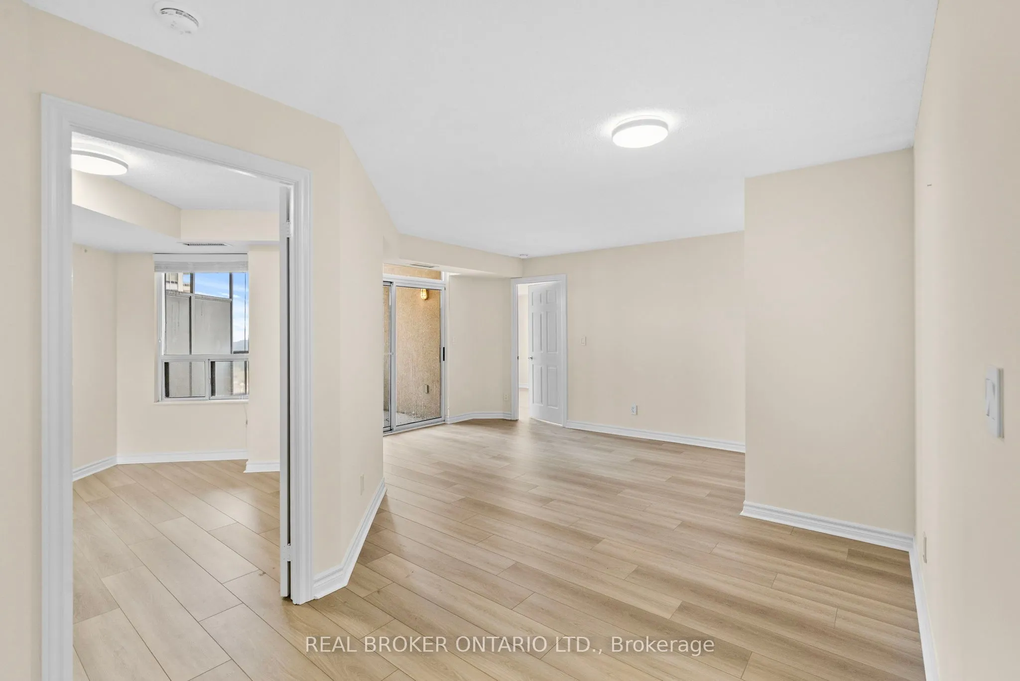 3888 Duke Of York Boulevard, #2530