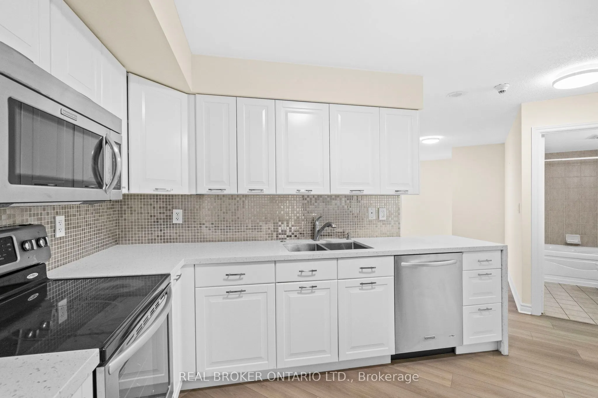 3888 Duke Of York Boulevard, #2530