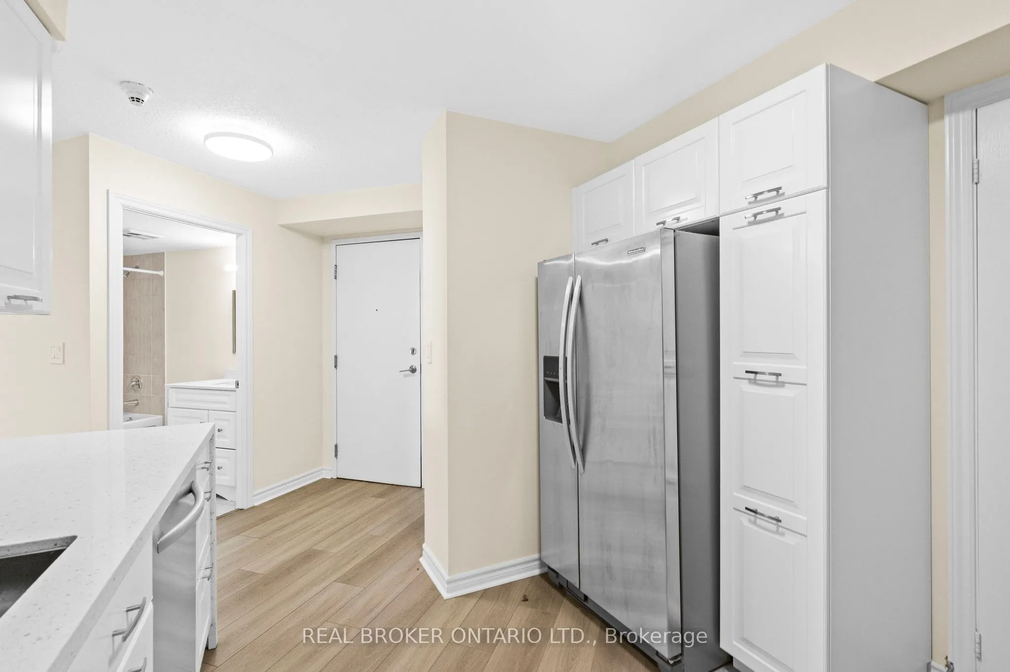 3888 Duke Of York Boulevard, #2530