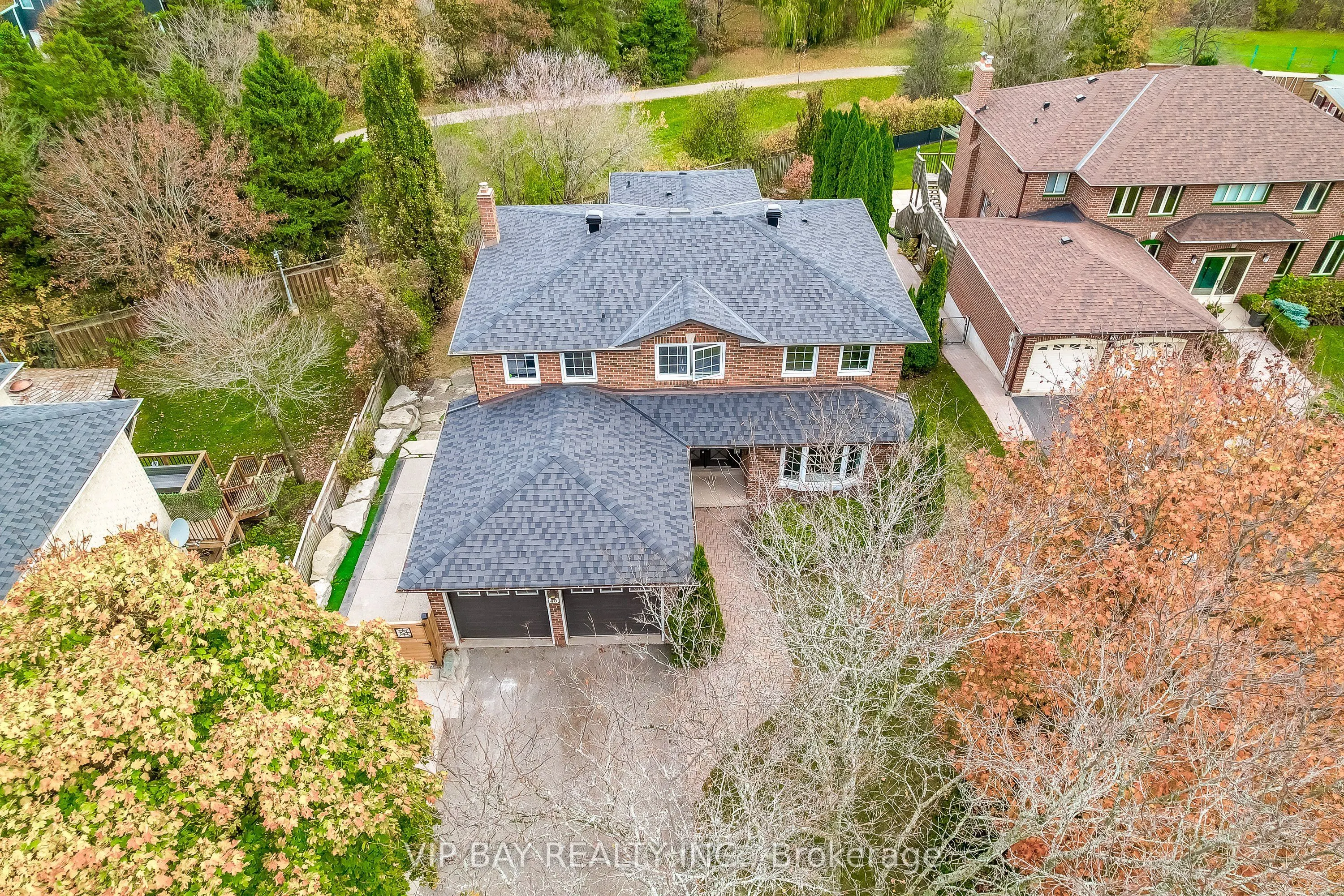 40 Dawnridge Trail